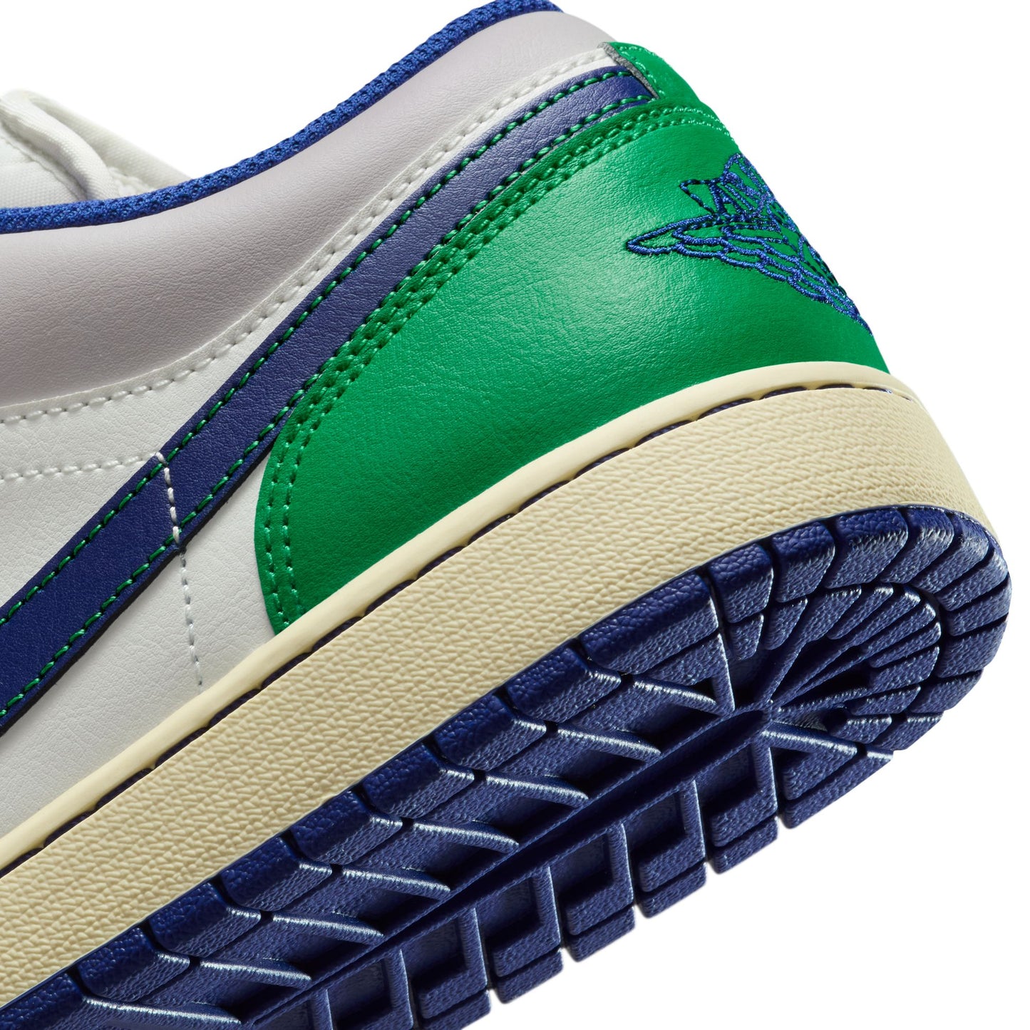 Air Jordan 1 Low 553558-147