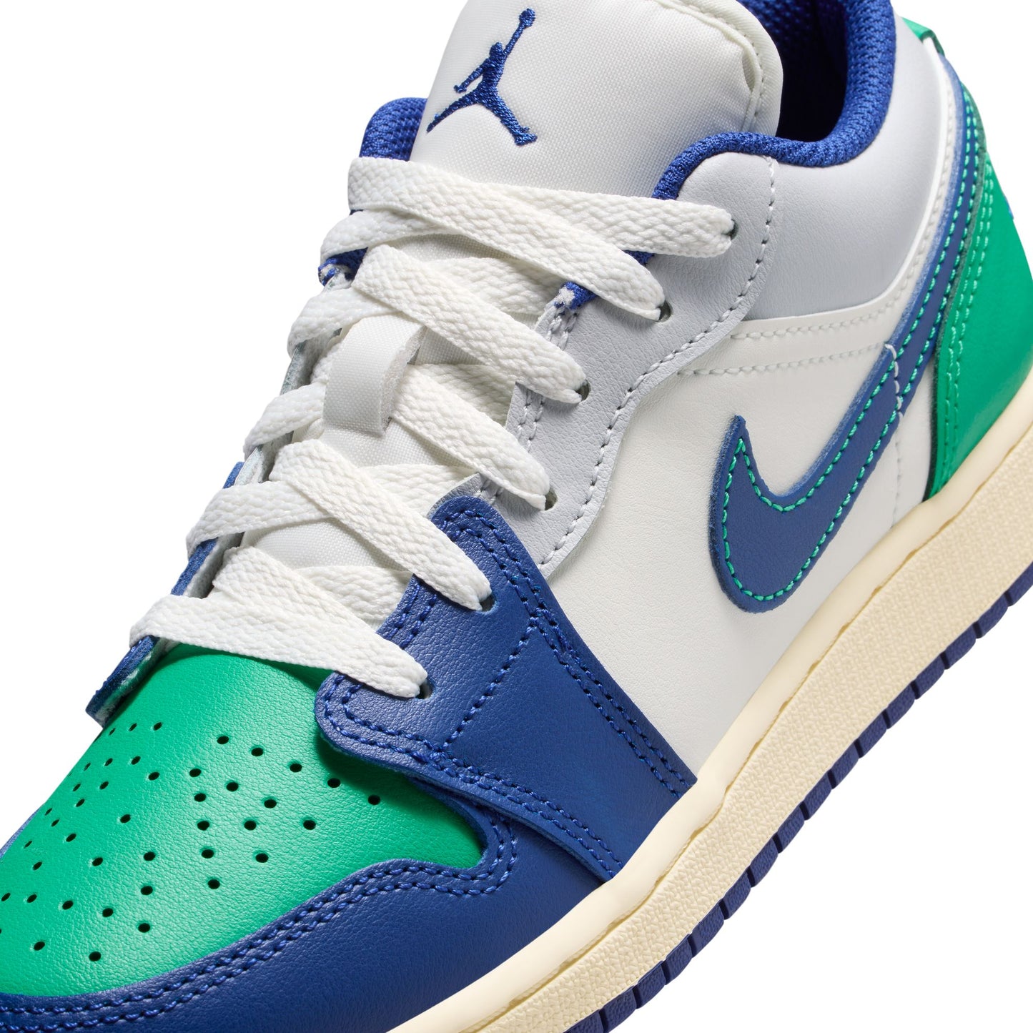 Air Jordan 1 Low 553560-147
