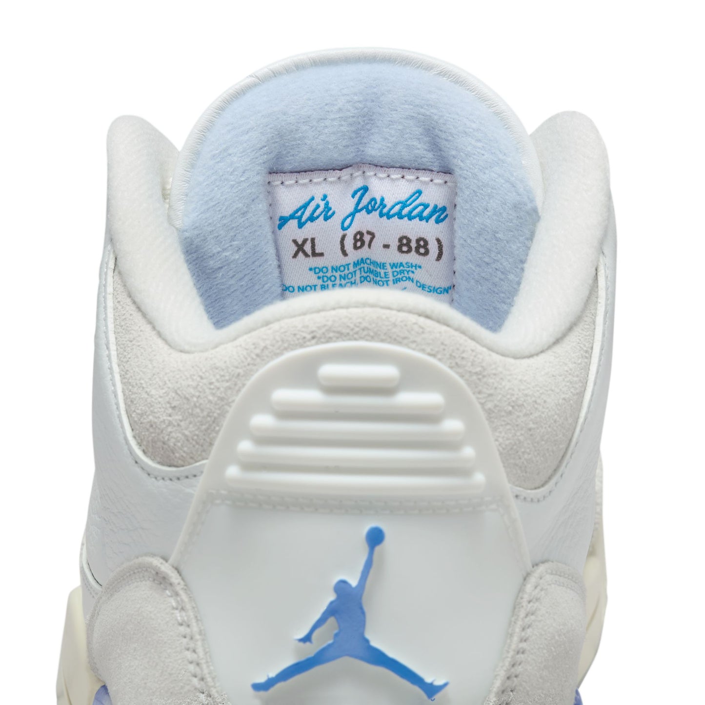 AIR JORDAN 3 RETRO "LUCKY SHORTS" CT8532-101