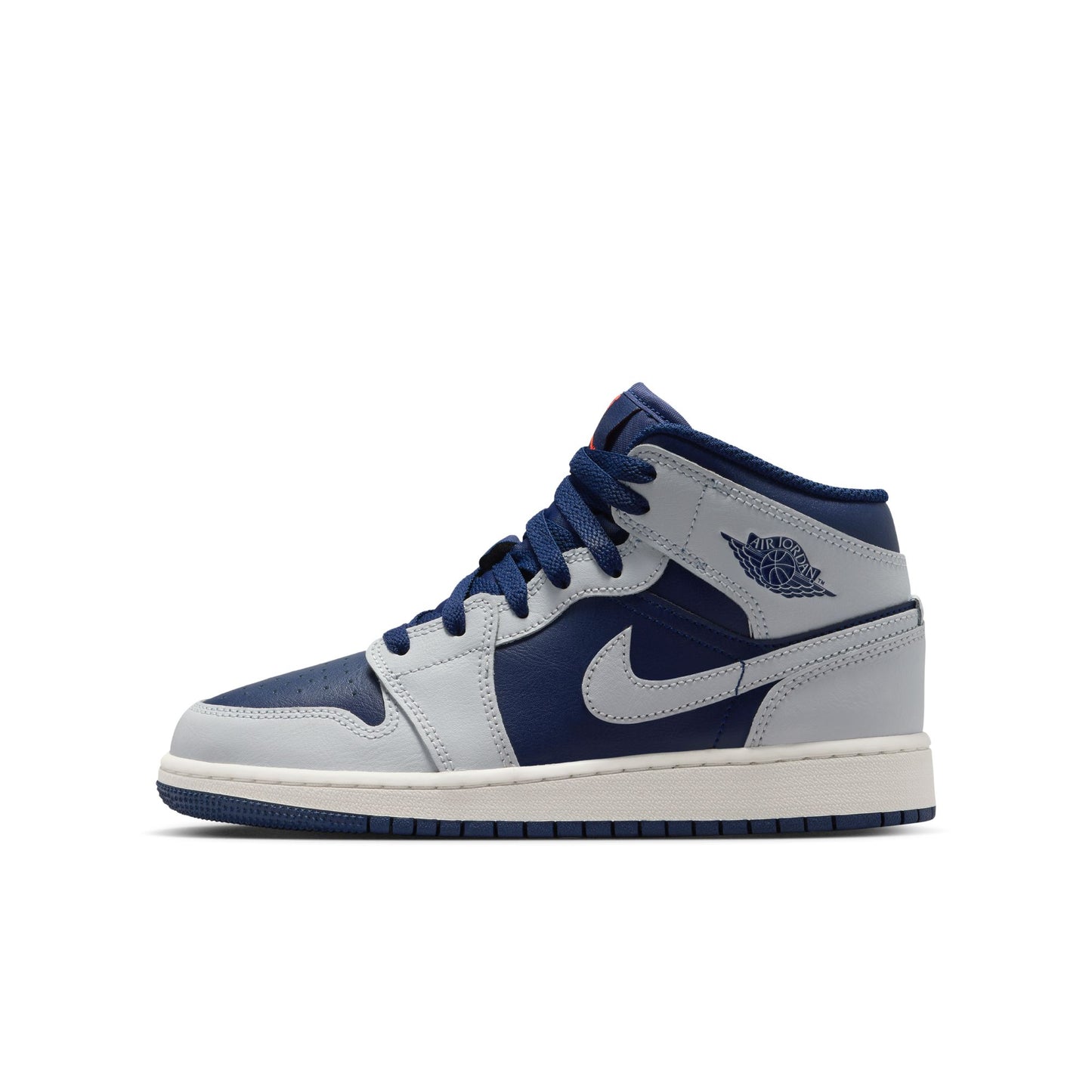 Air Jordan 1 Mid DQ8423-403