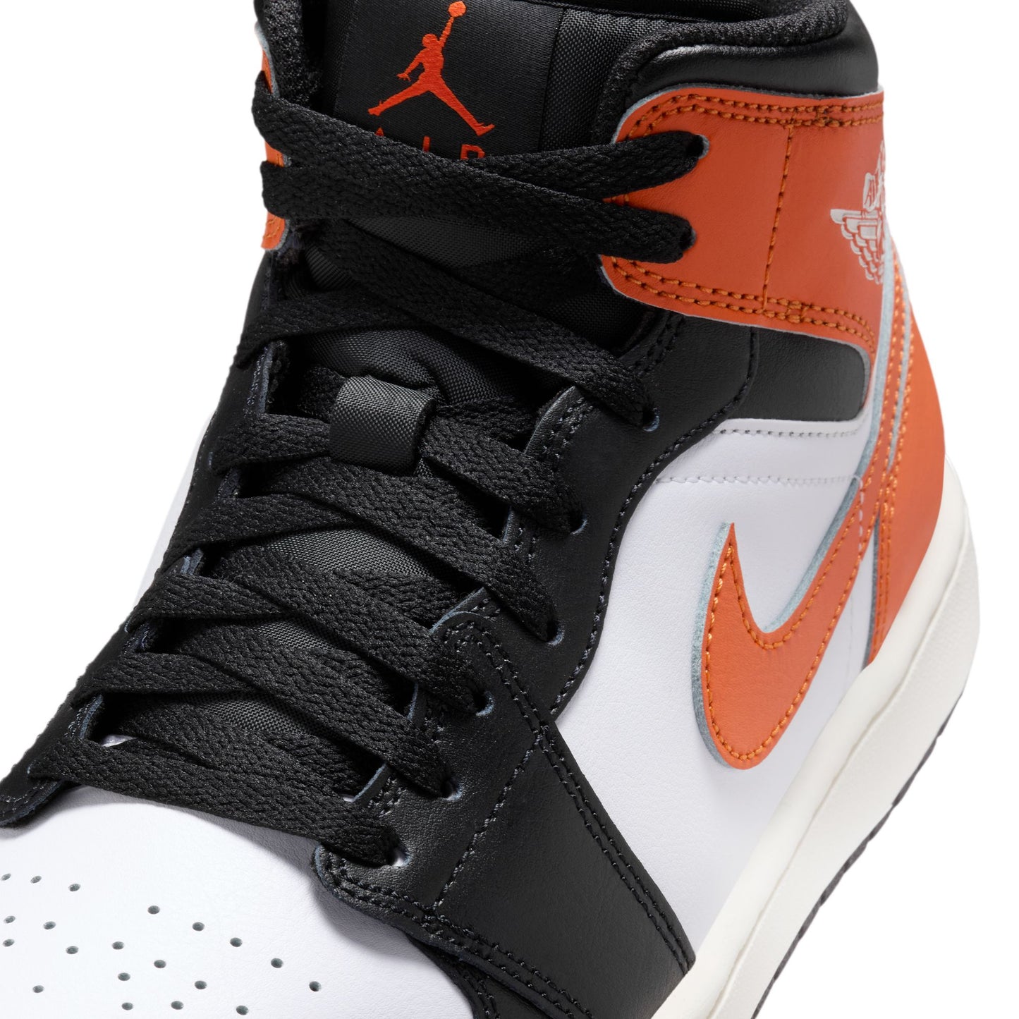Air Jordan 1 Mid DQ8426-801
