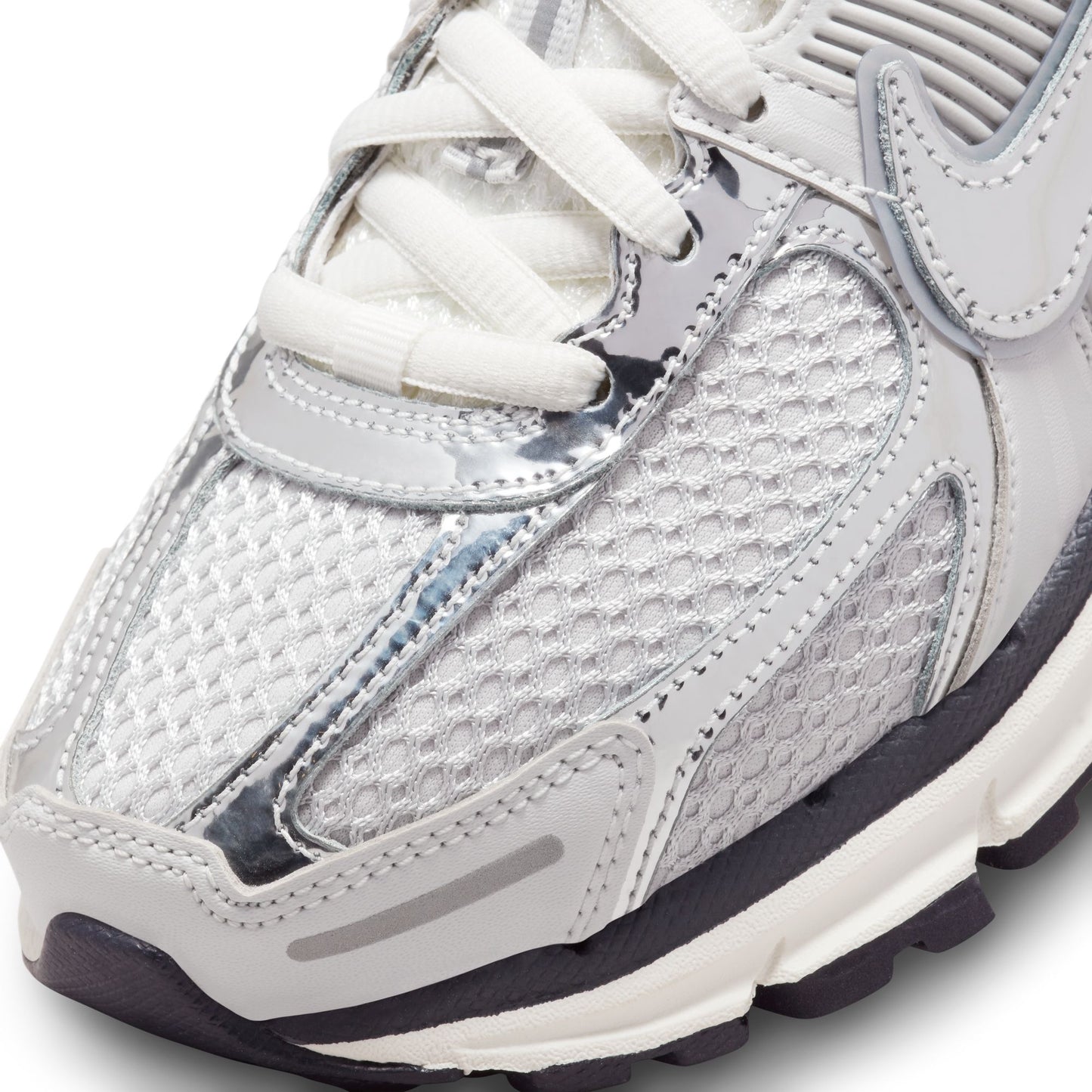 W NIKE ZOOM VOMERO 5 FD0884-025