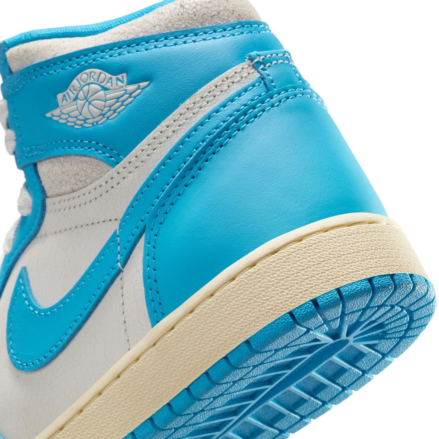 Air Jordan 1 High OG "UNC Reimagined" FD1437-402