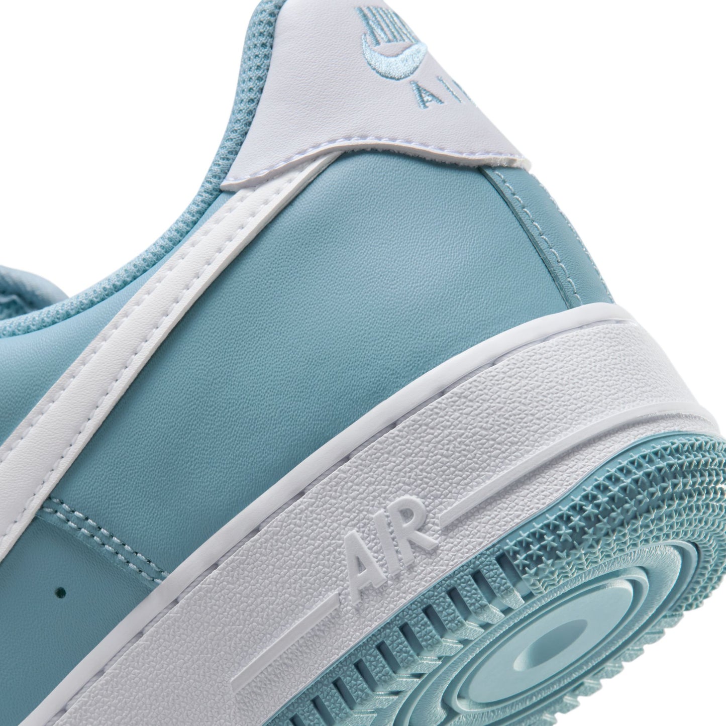 Nike Air Force 1 '07 FJ4146-403