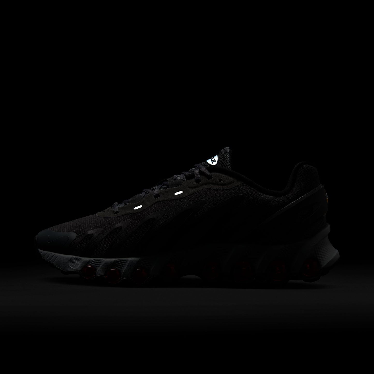 NIKE AIR MAX DN8 FQ7860-005