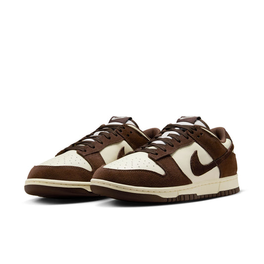 NIKE DUNK LOW RETRO SE FQ8249-104