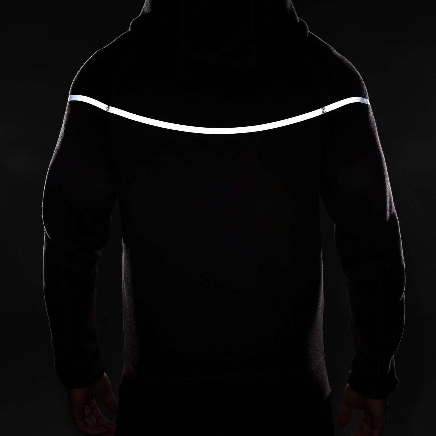NIKE TECH WINDRUNNER FZ074-237