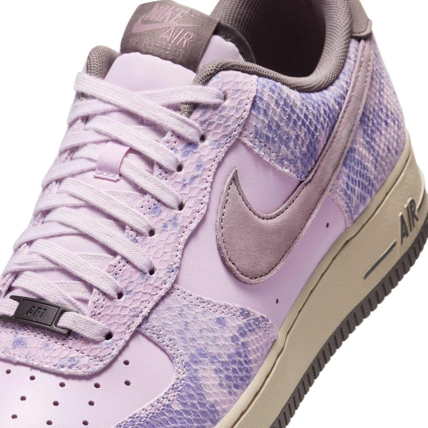 NIKE AIR FORCE 1 '07 LV8 HF2898-500