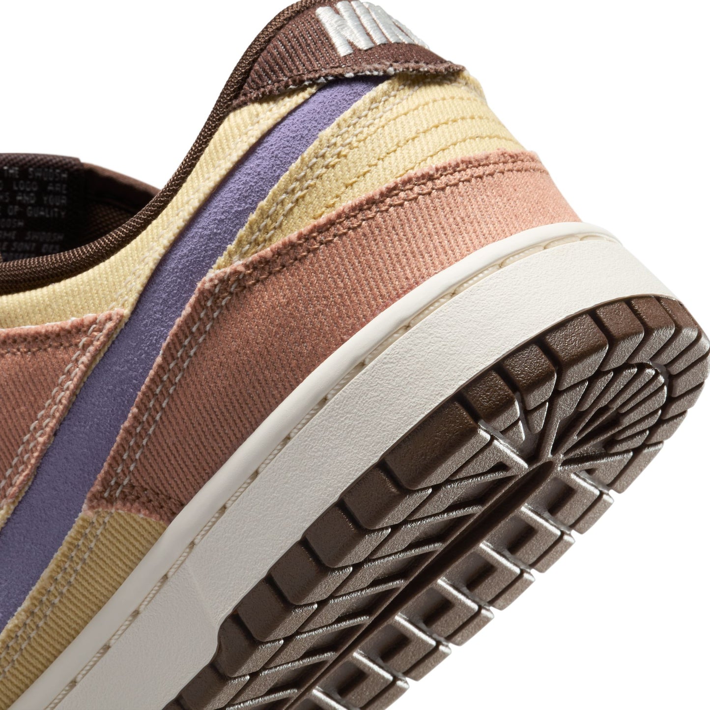 NIKE DUNK LOW RETRO SE HF3141-200