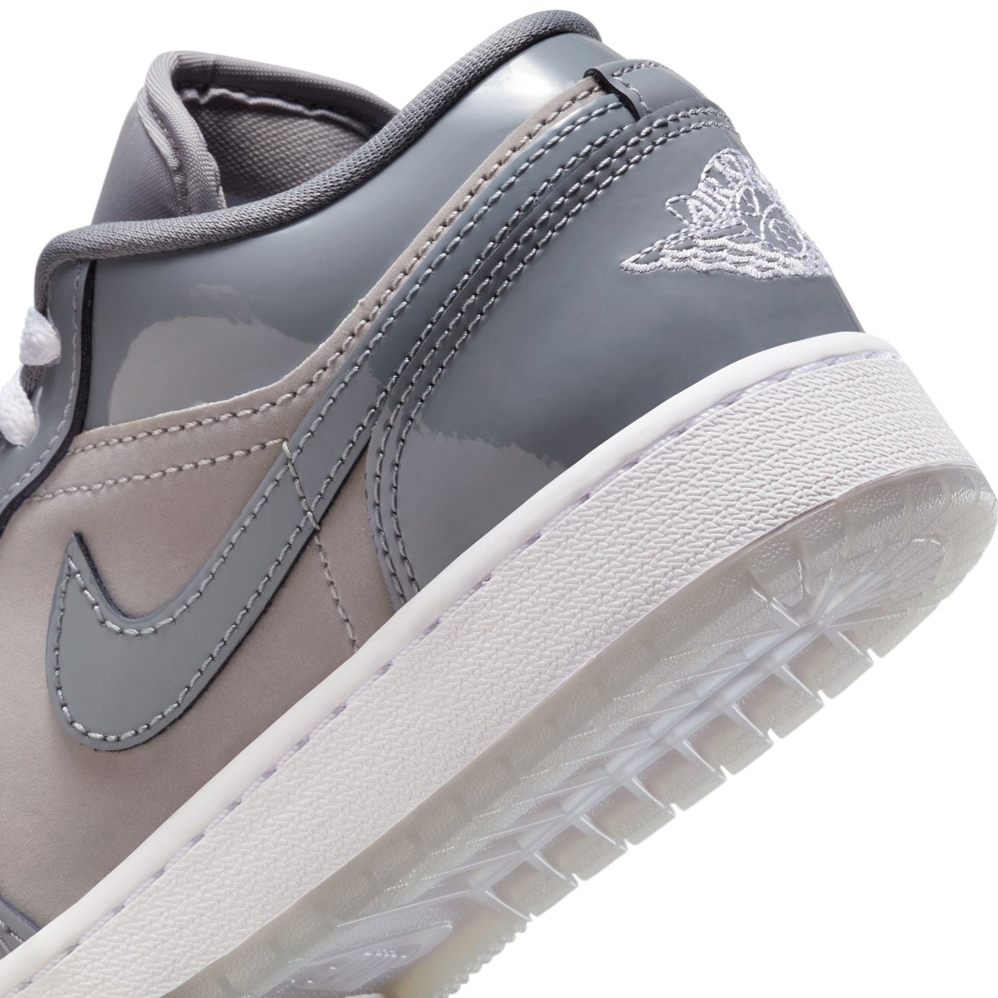 AIR JORDAN 1 LOW SE HF3188-011