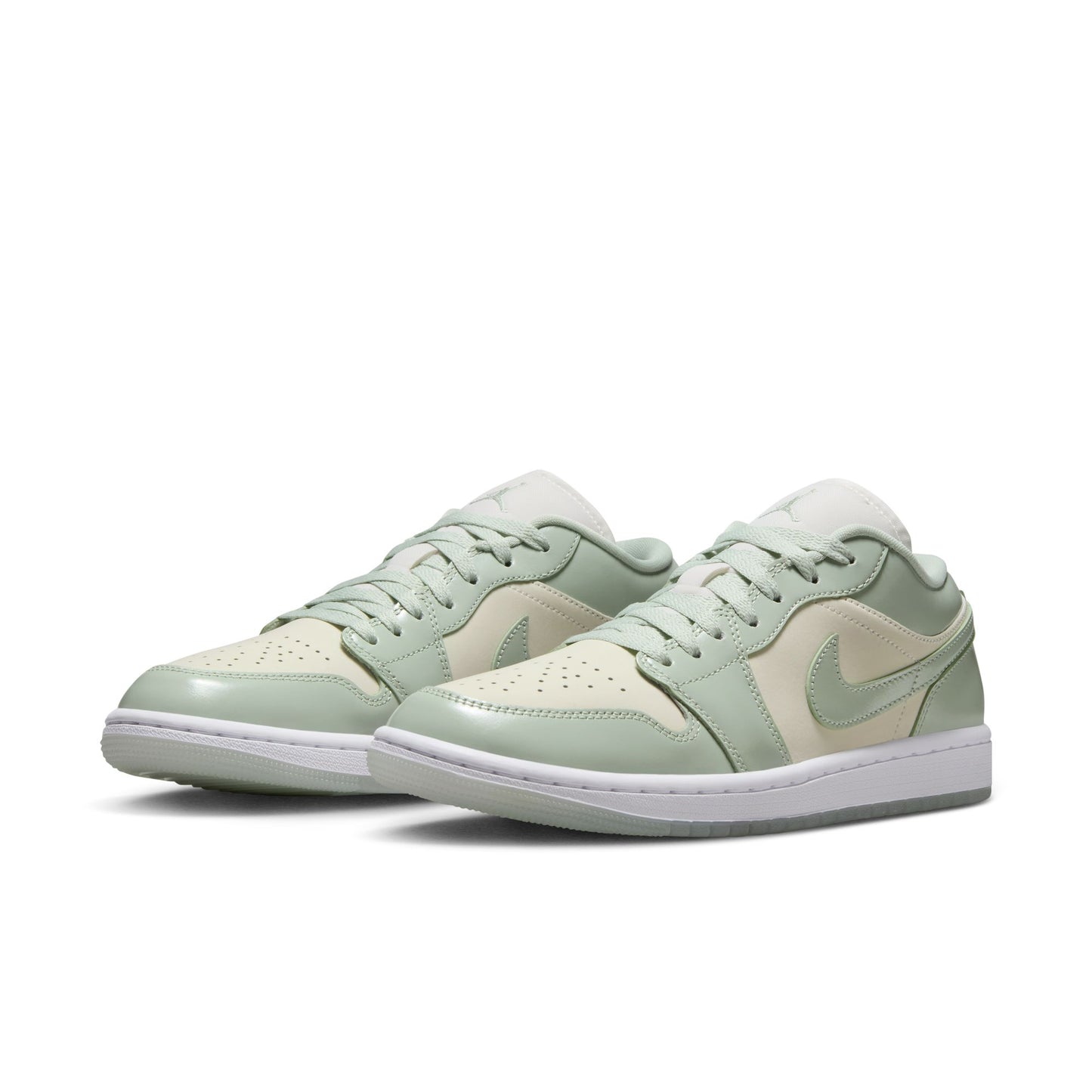 W AIR JORDAN 1 LOW SE HF4078-100