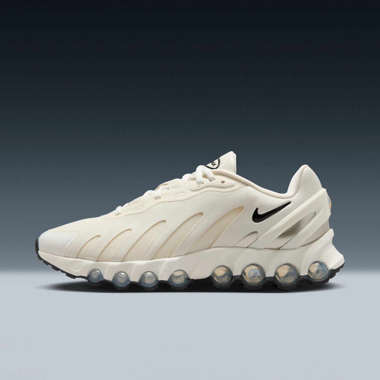 W NIKE AIR MAX DN8 HF5509-101