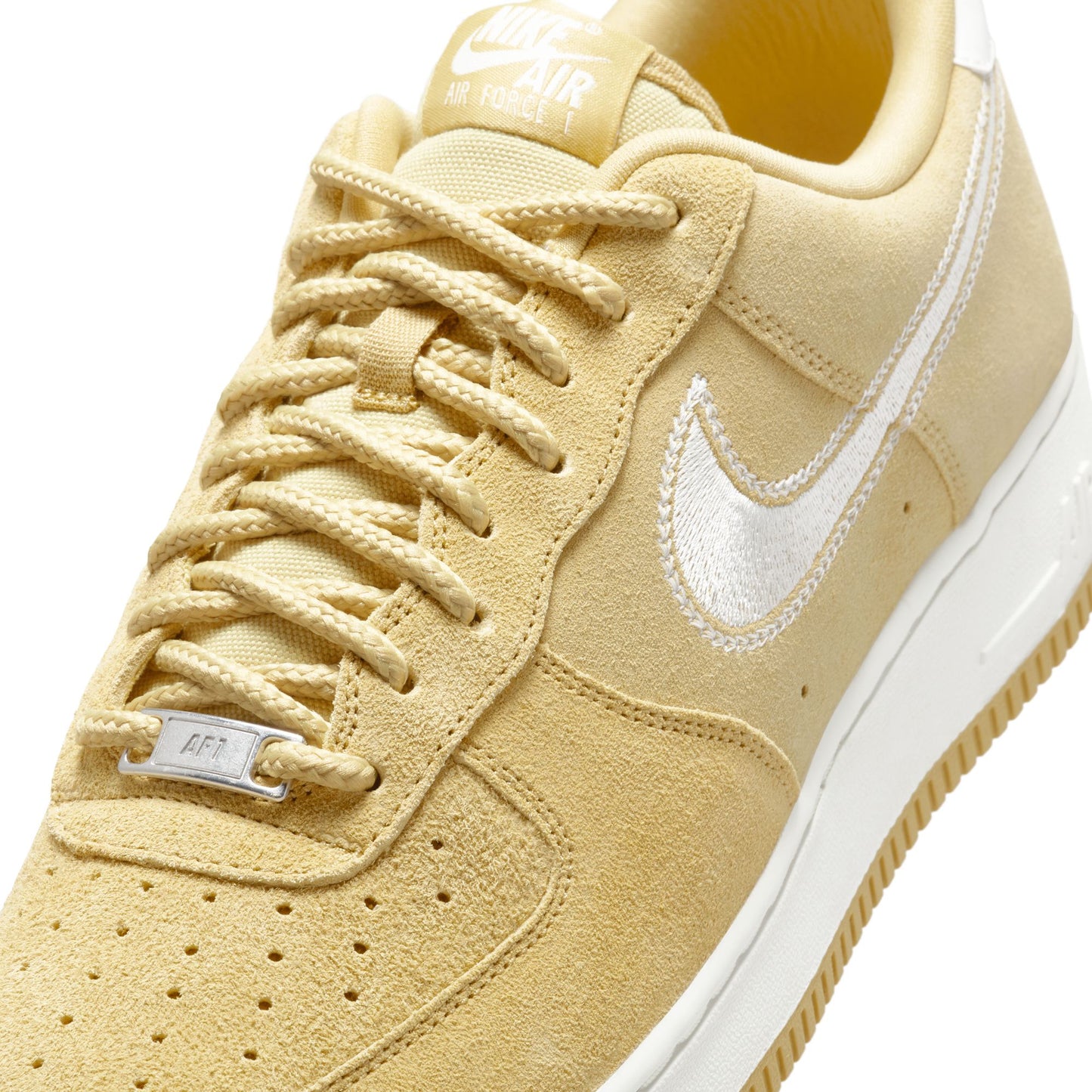 Nike Air Force 1 '07 LV8 HJ4465-700