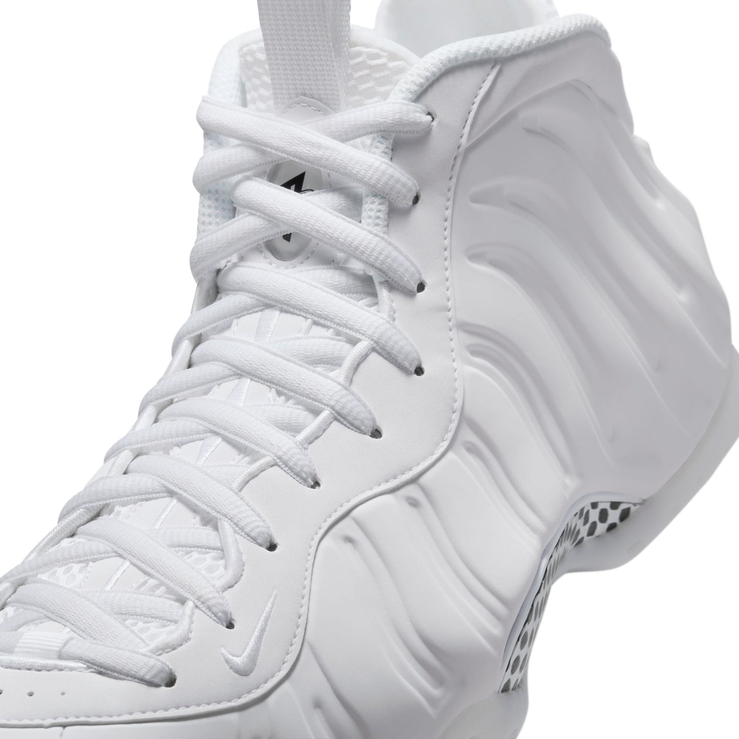 Nike Air Foamposite One HJ5195-100