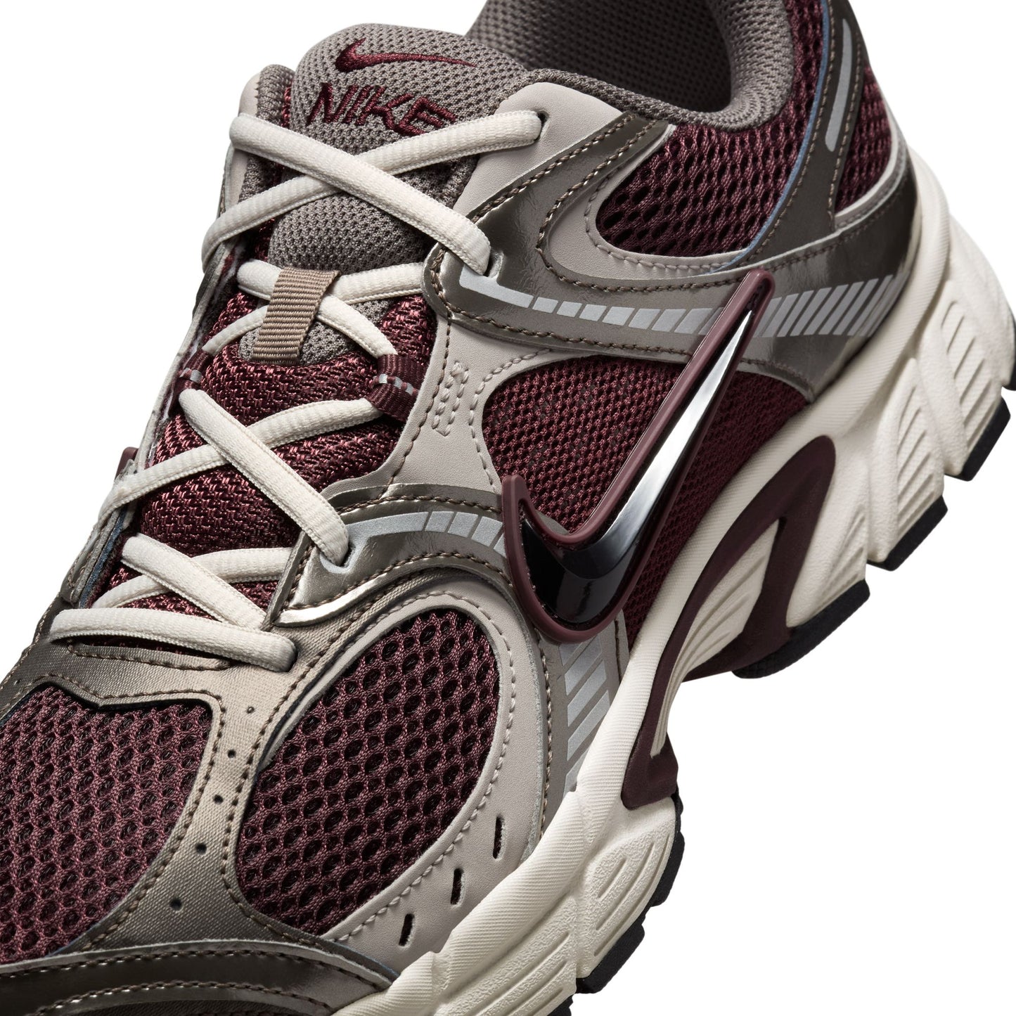 Nike V5 RNR HJ5228-600