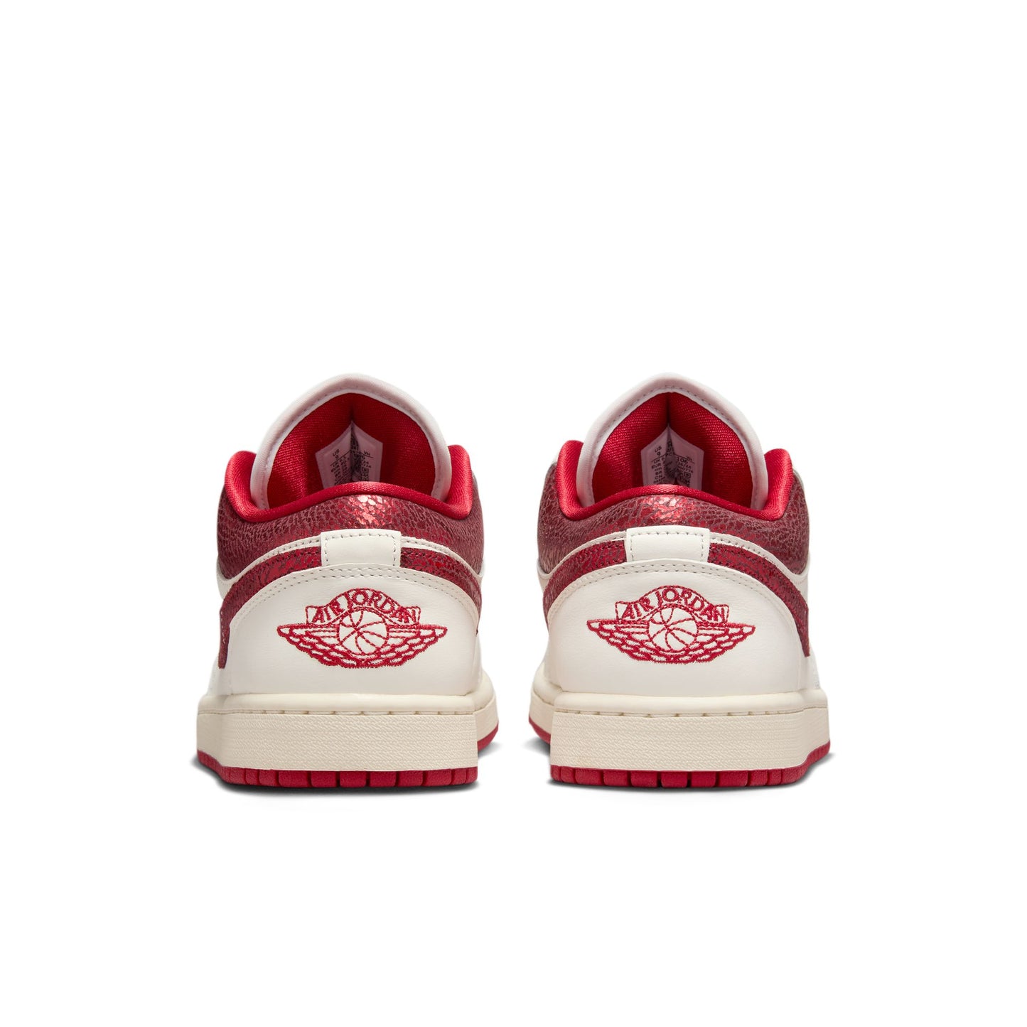 WMNS AIR JORDAN 1 LOW SE HJ9338-106
