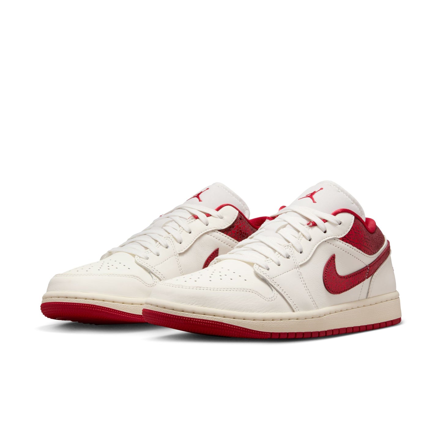 WMNS AIR JORDAN 1 LOW SE HJ9338-106
