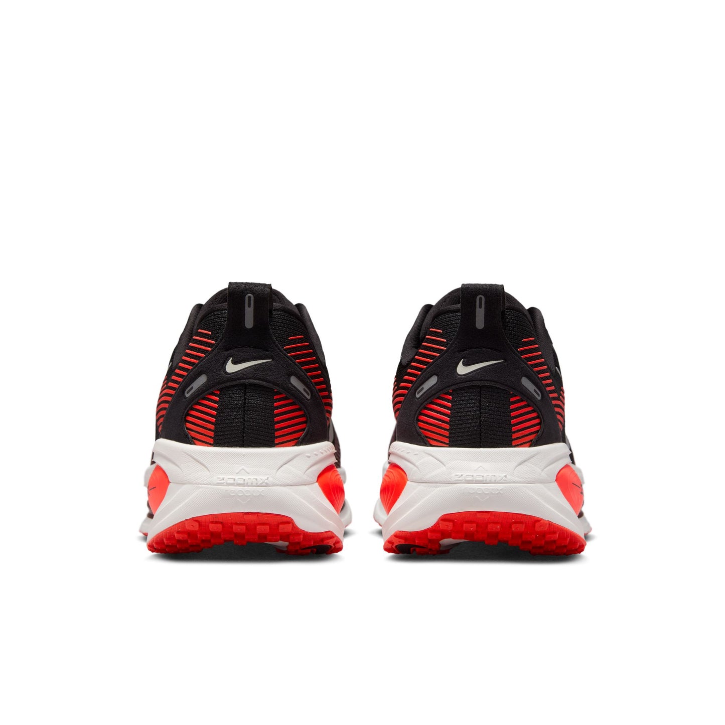 Nike Vomero 18 HM6803-008