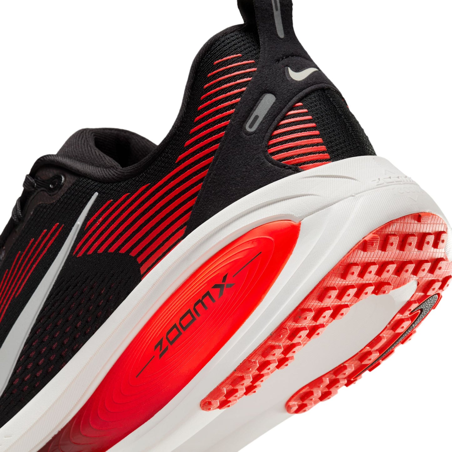 Nike Vomero 18 HM6803-008