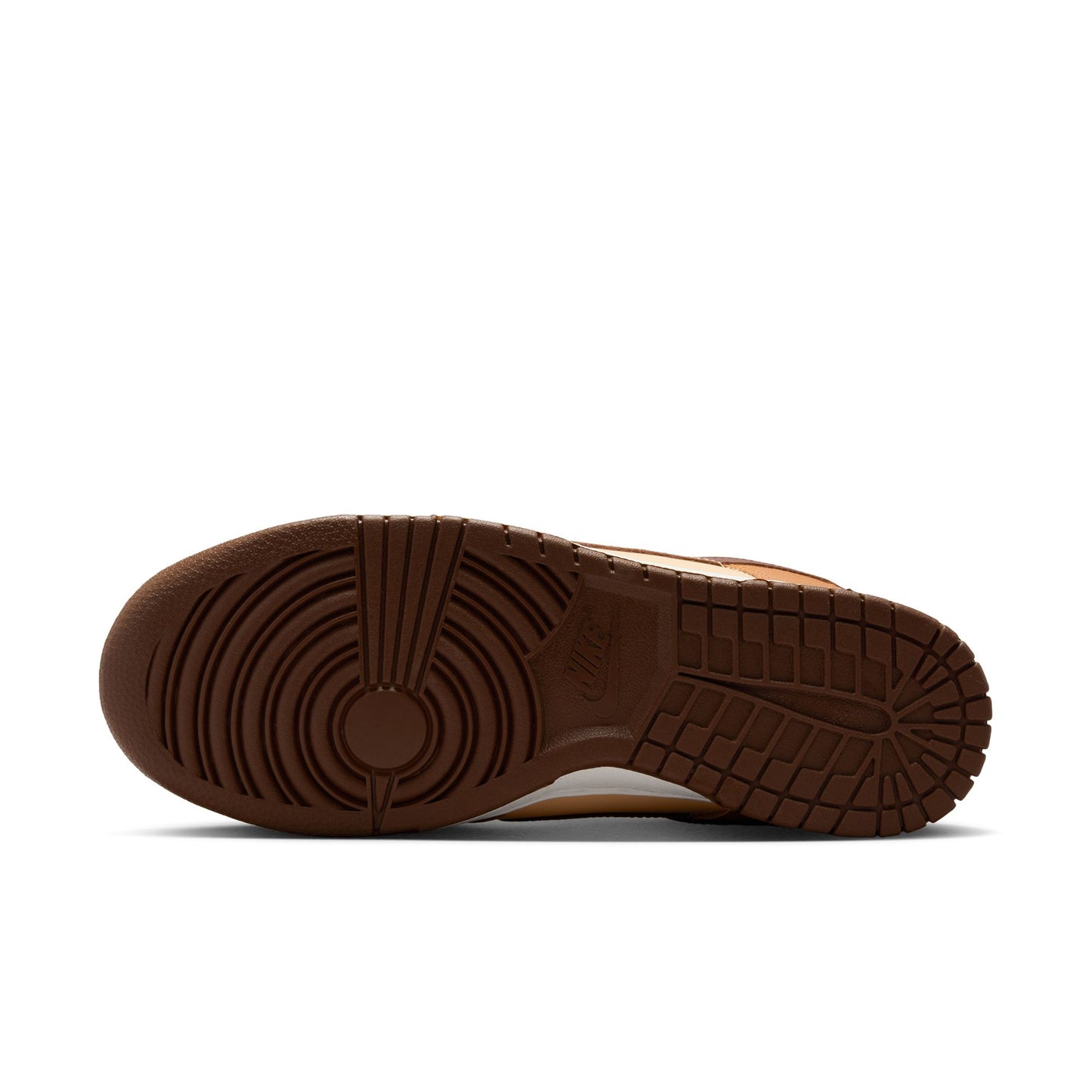 Nike Dunk Low SE HQ7487-700