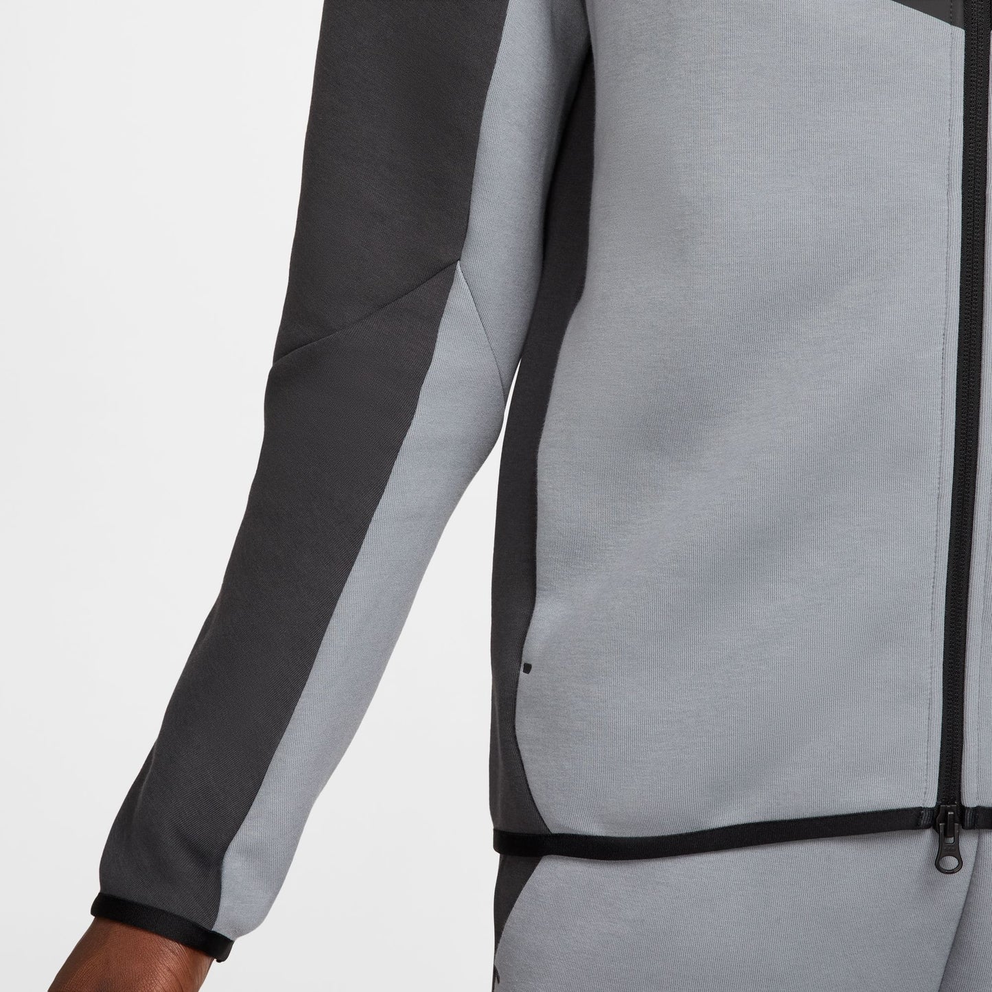 NIKE TECH HV0949-061