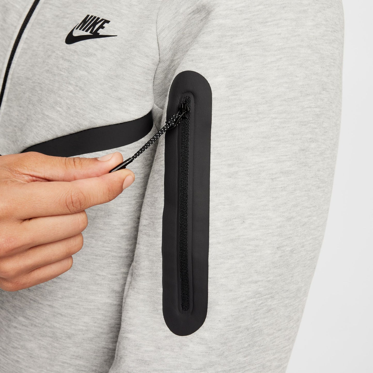 NIKE TECH HV0949-063