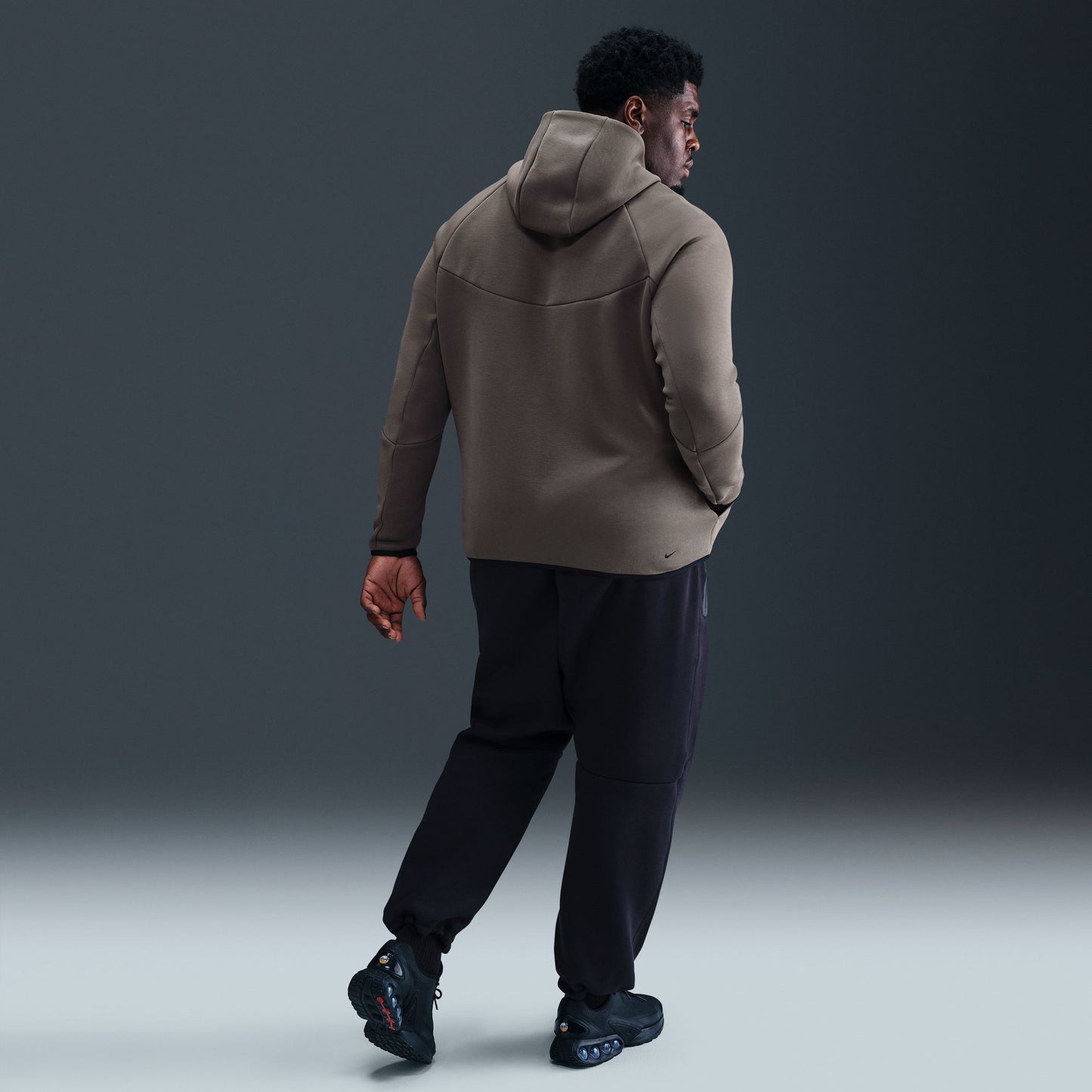 Nike Tech HV0949-289