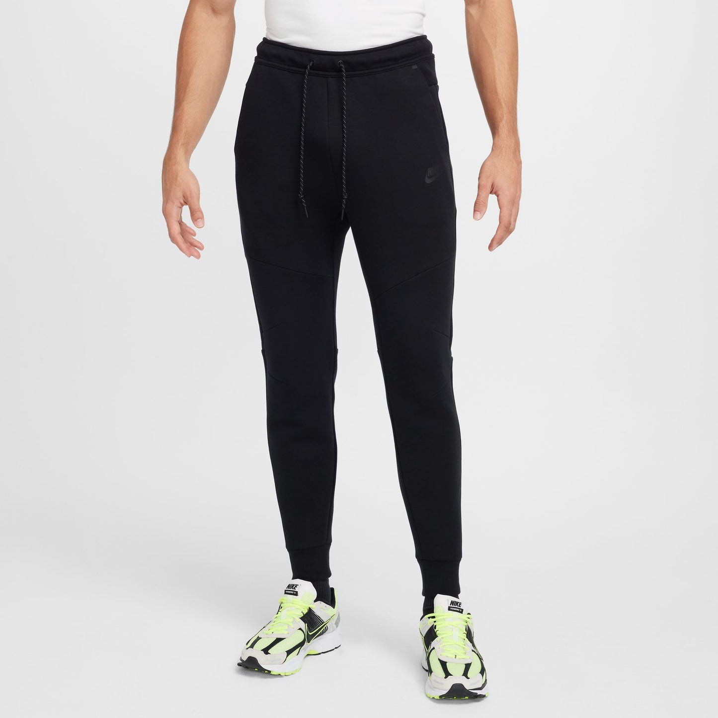 NIKE TECH HV0959-010