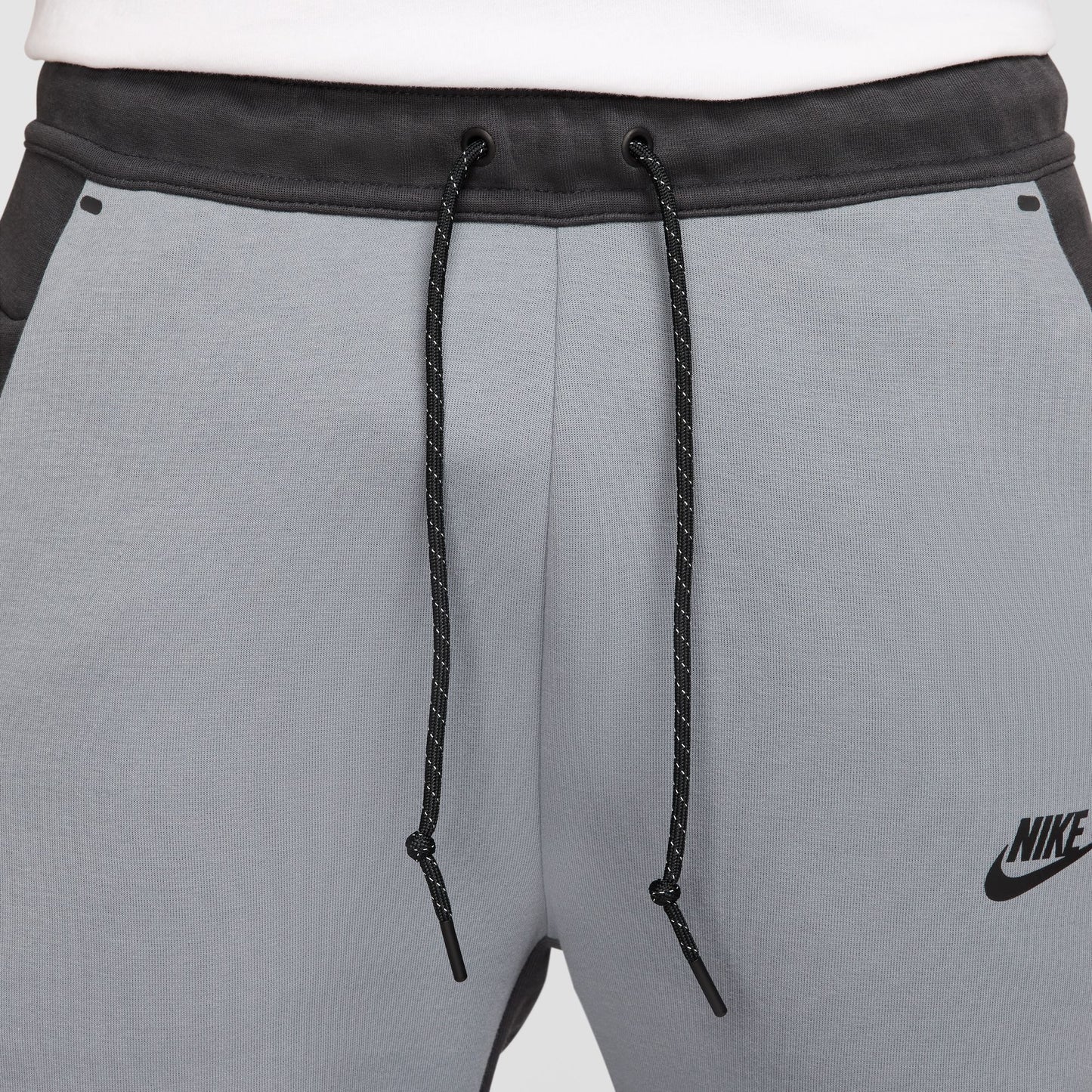 NIKE TECH HV0959-061