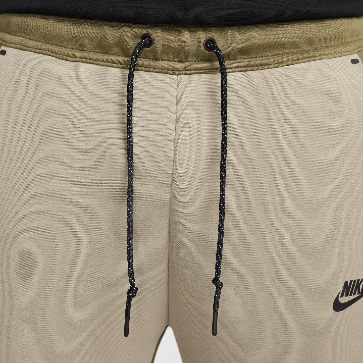 NIKE TECH HV0959-222