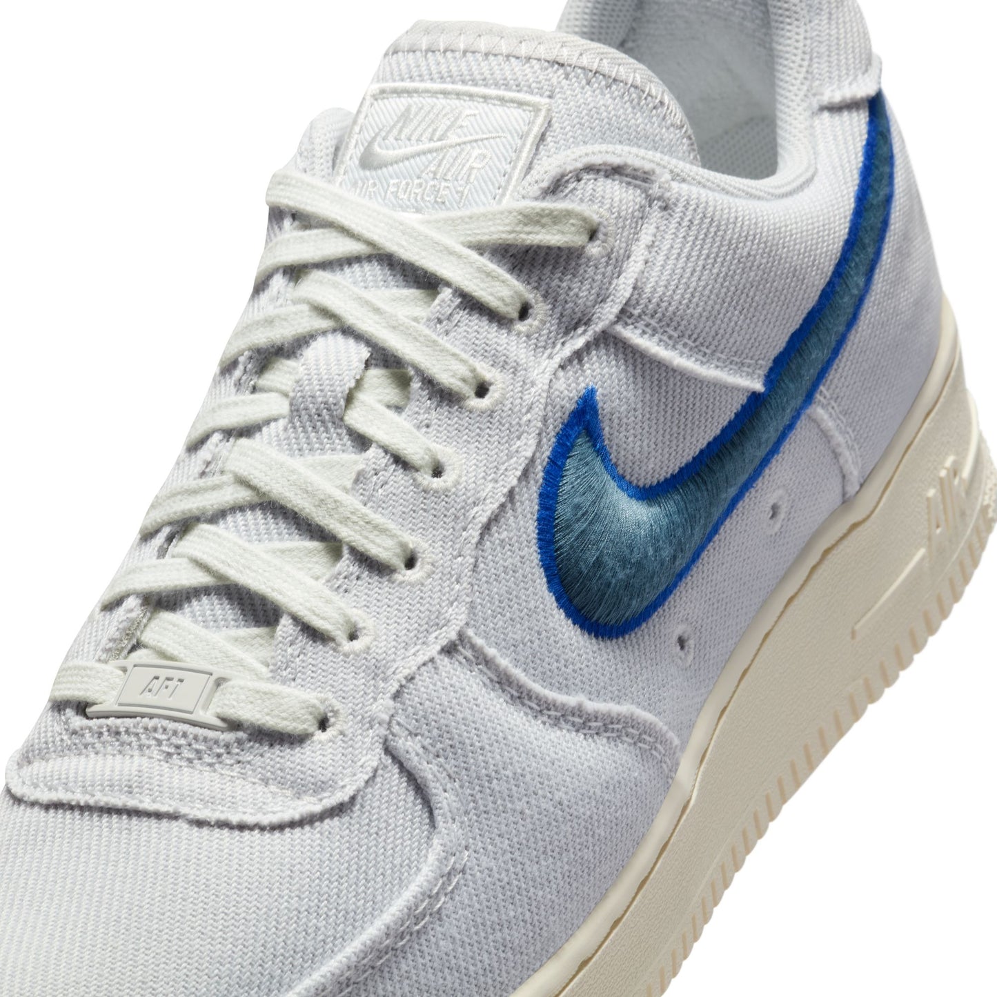 Nike Air Force 1 Low Canvas HV1204-001