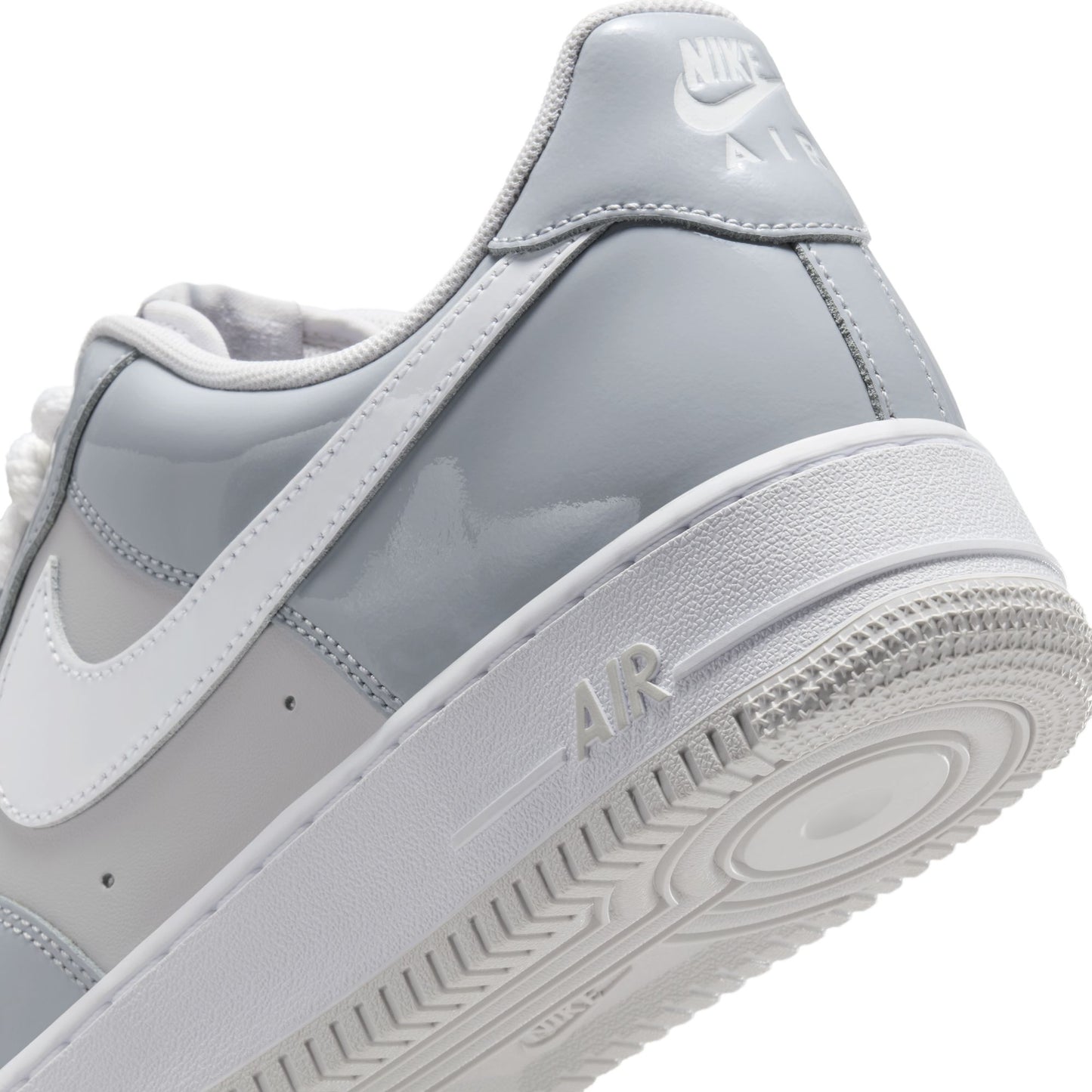 NIKE AIR FORCE 1 '07 LV8 HV9405-001