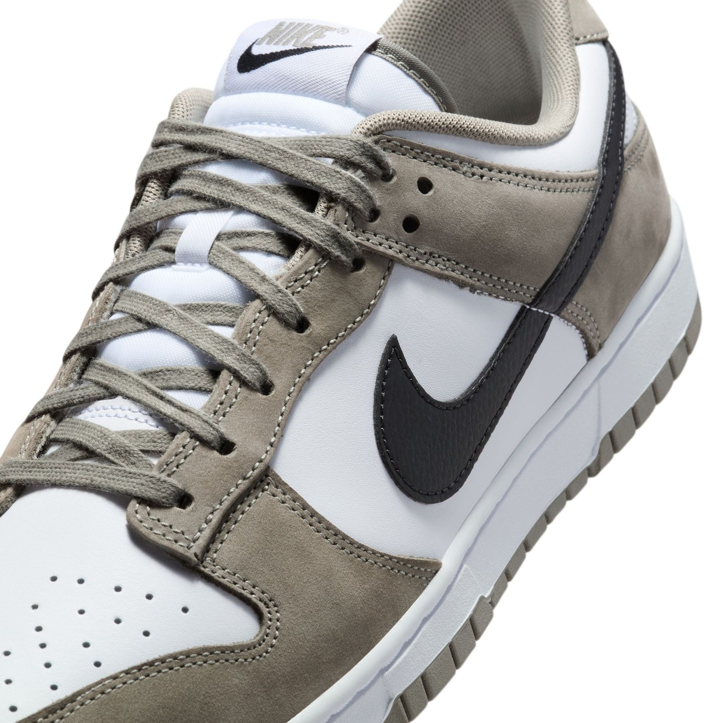 Nike Dunk Low IB3079-300