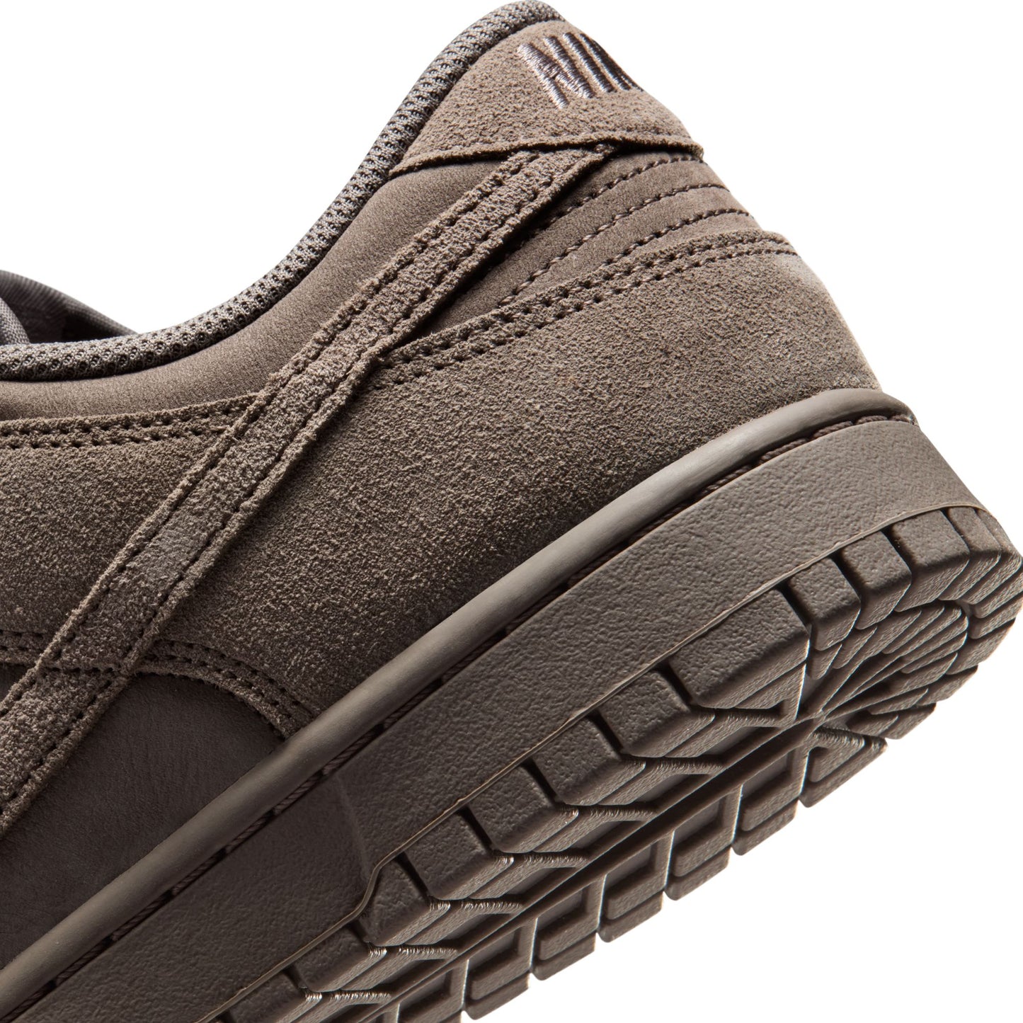 Nike Dunk Low Retro SE IB6651-200