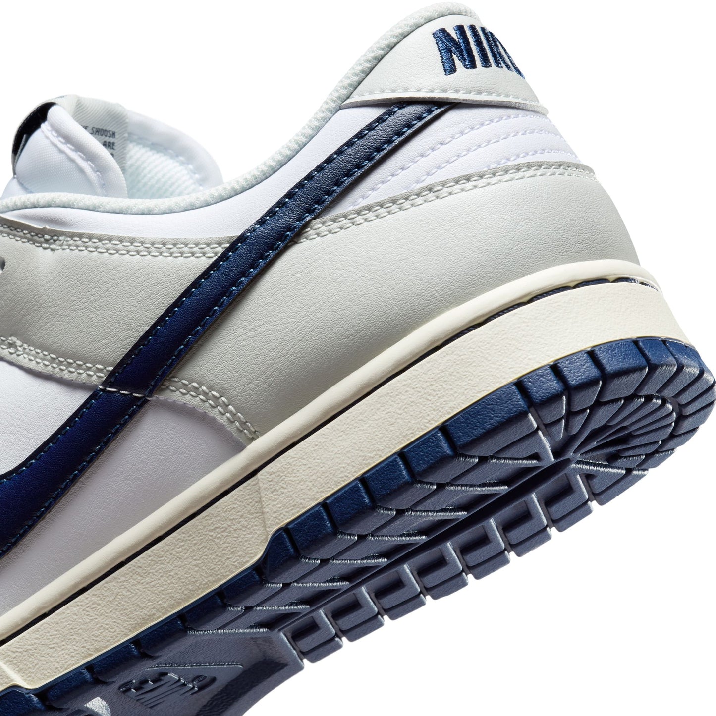 Nike Dunk Low Retro IM2222-101