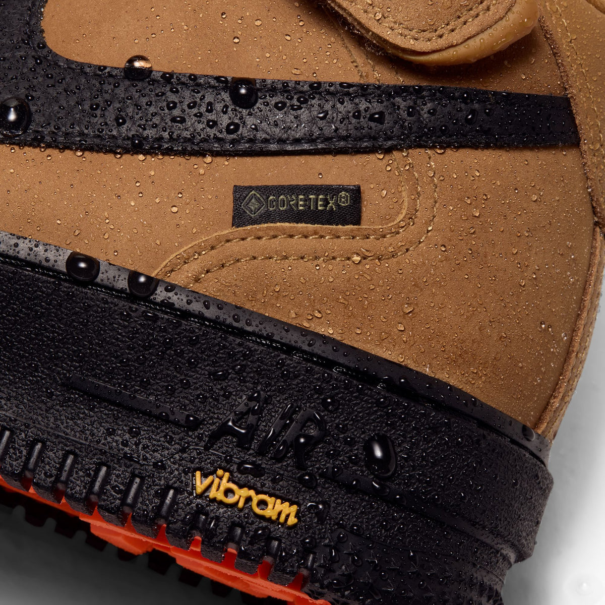 Nike Air Force 1 Mid '07 GORE-TEX Vibram IO1875-700