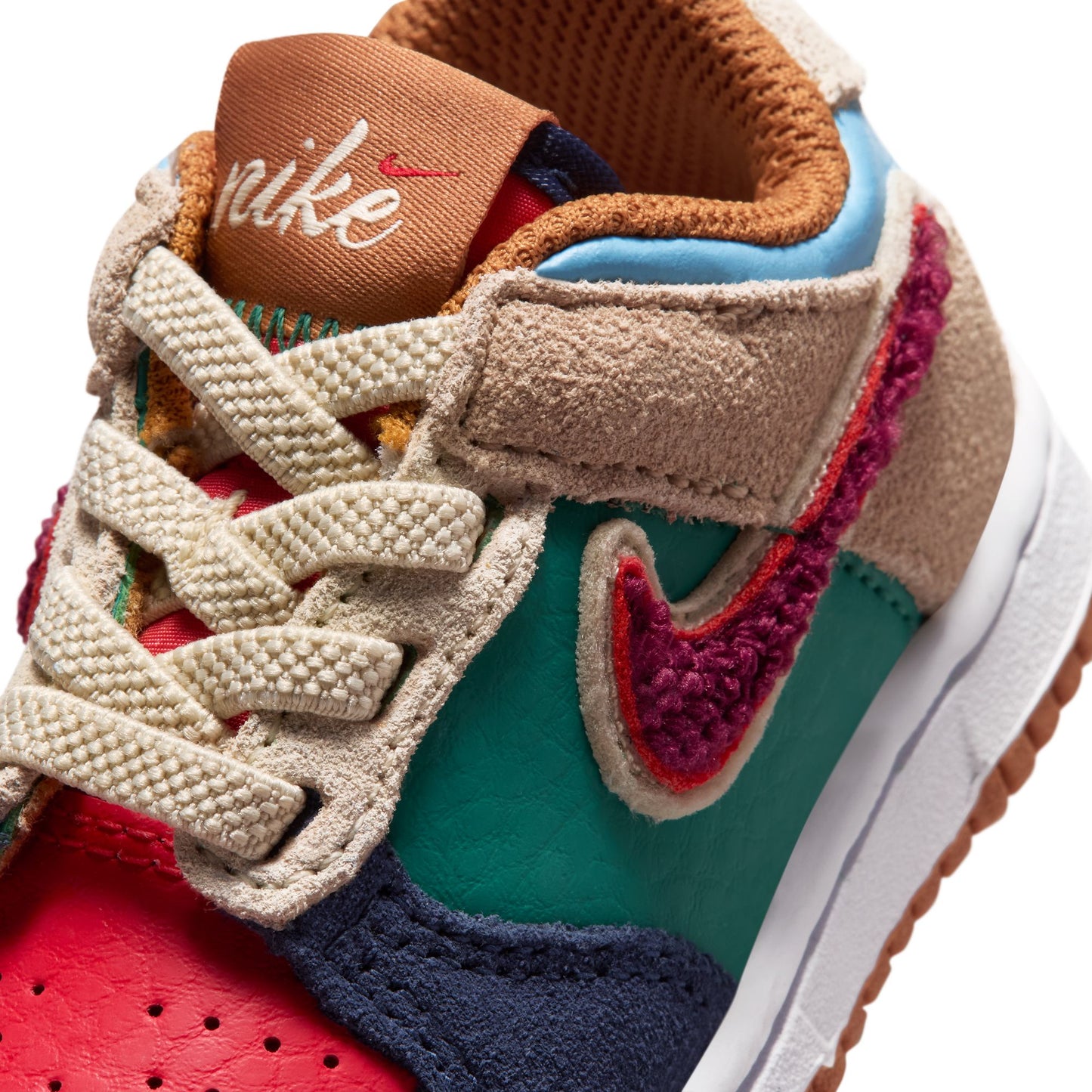 Nike Dunk Low IV6200-410