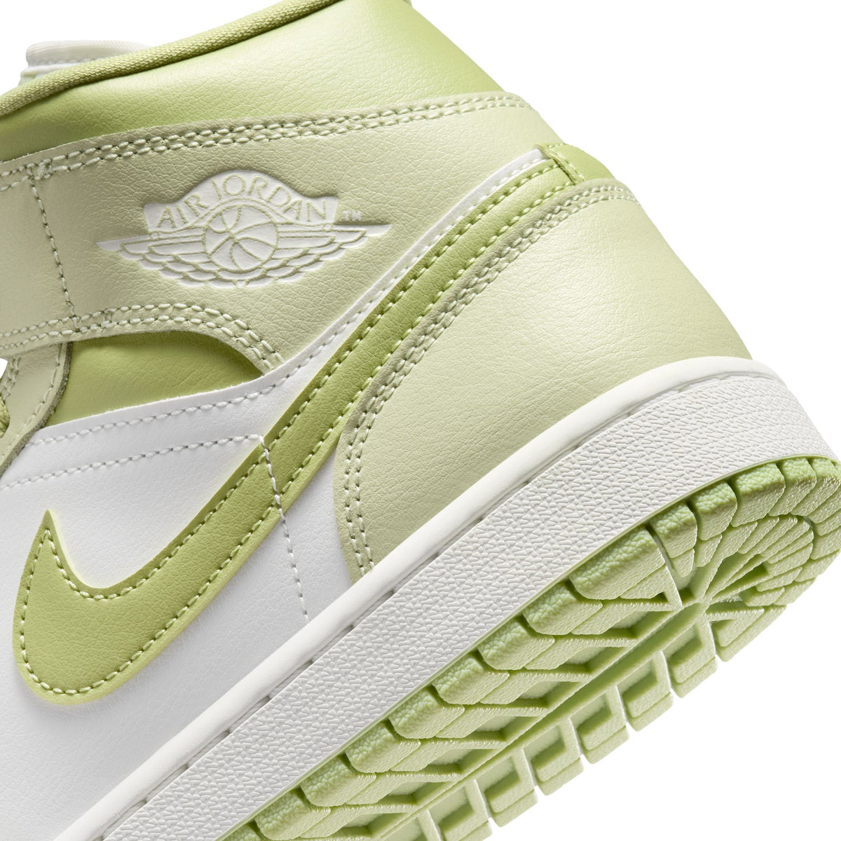 Air Jordan 1 Mid BQ6472-302