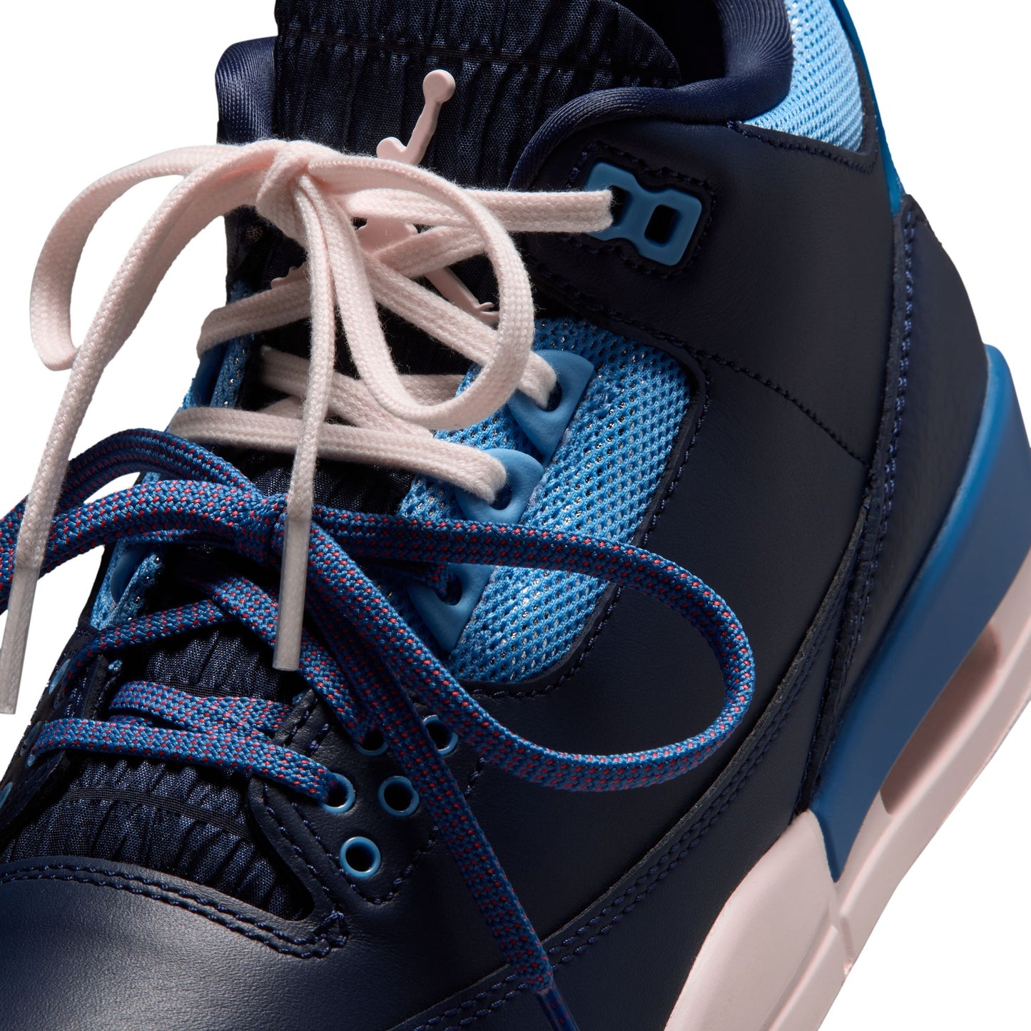 Air Jordan 3 Retro CK9246-400