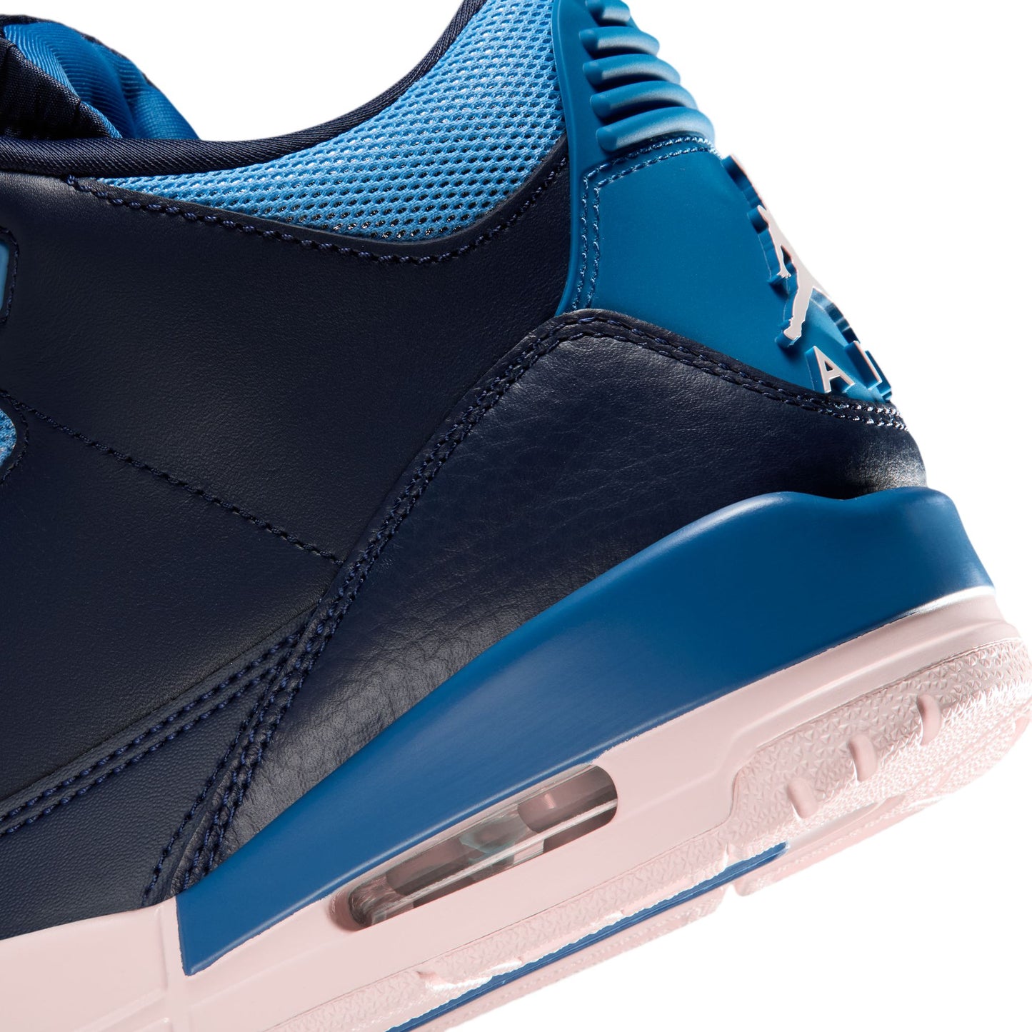 Air Jordan 3 Retro CK9246-400