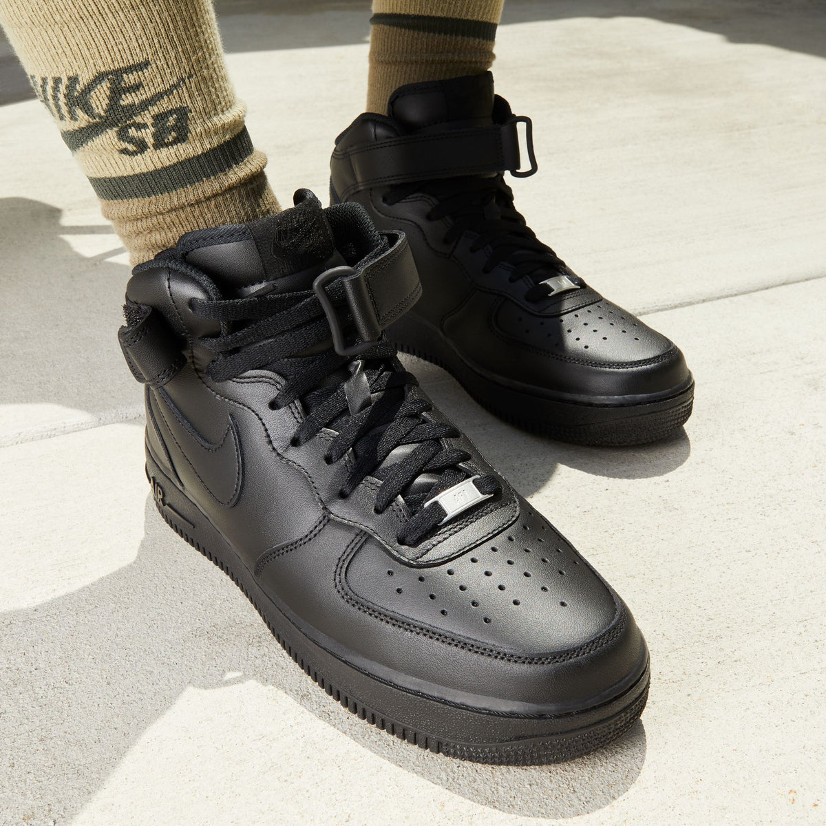 Nike Air Force 1 Mid '07 CW2289-001