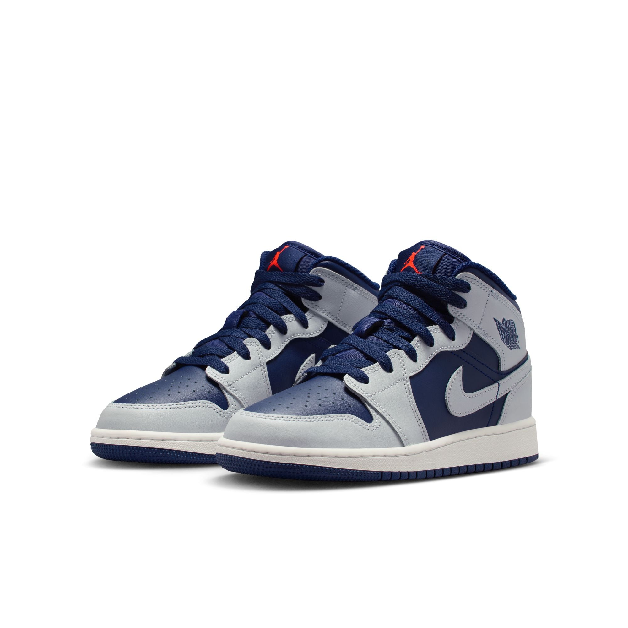Air Jordan 1 Mid DQ8423-403 – Phenom