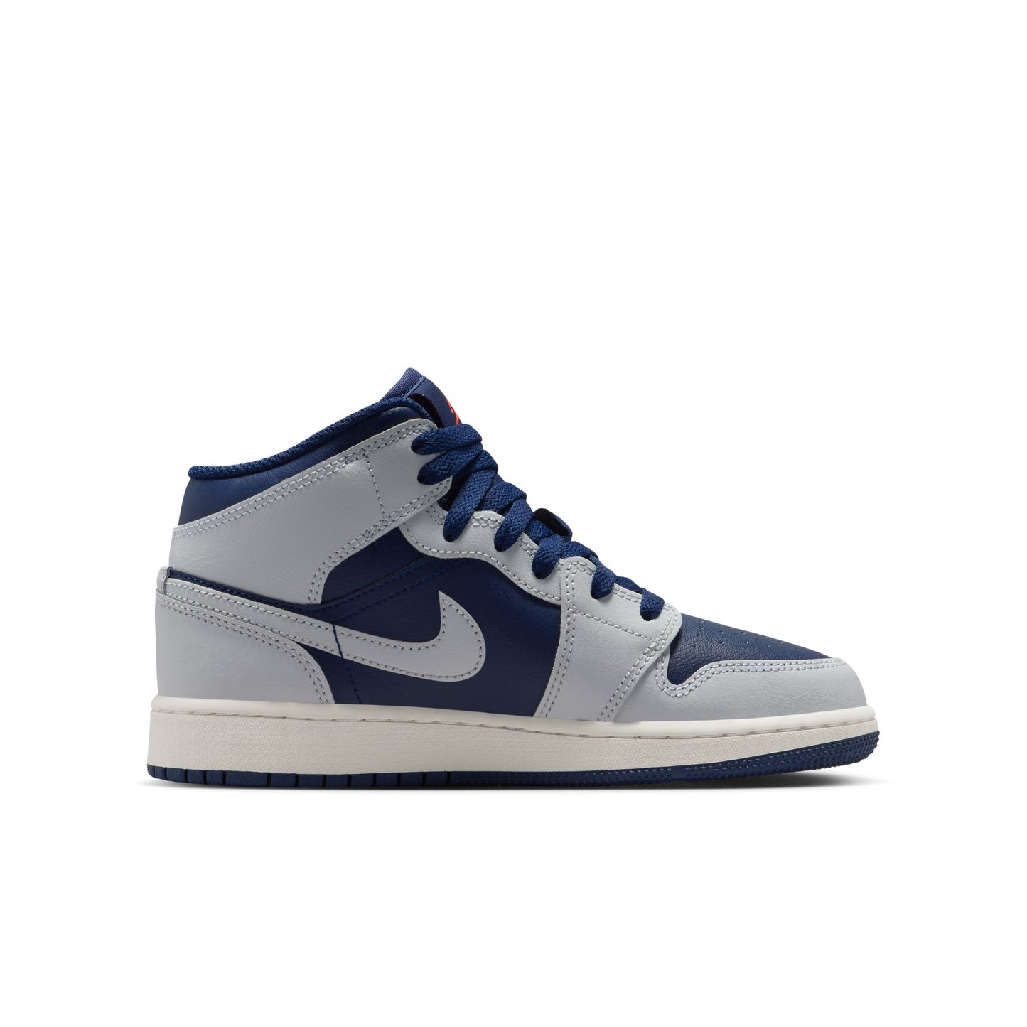 Air Jordan 1 Mid DQ8423-403