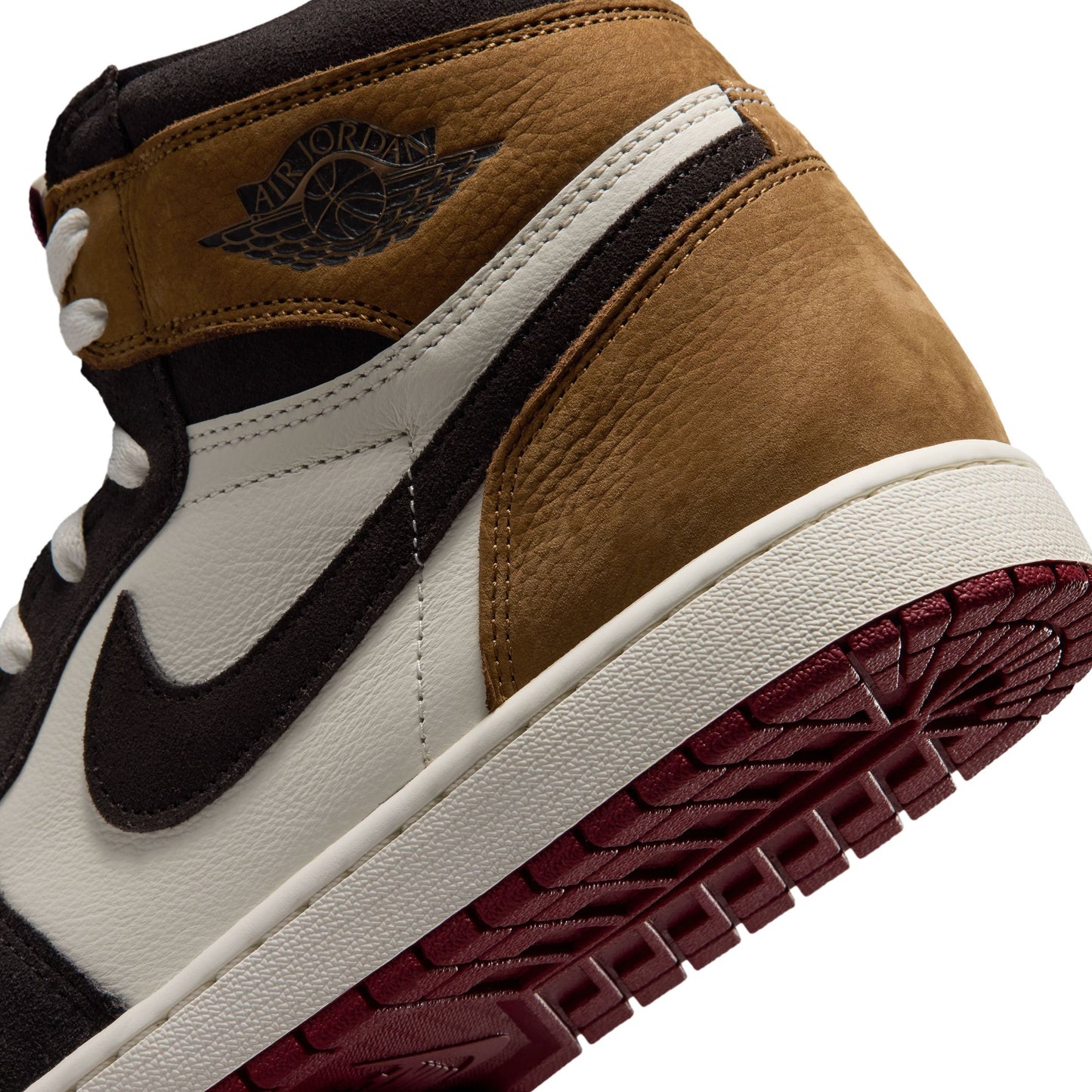 Air Jordan 1 Retro High OG "Love Letter" DZ5485-201