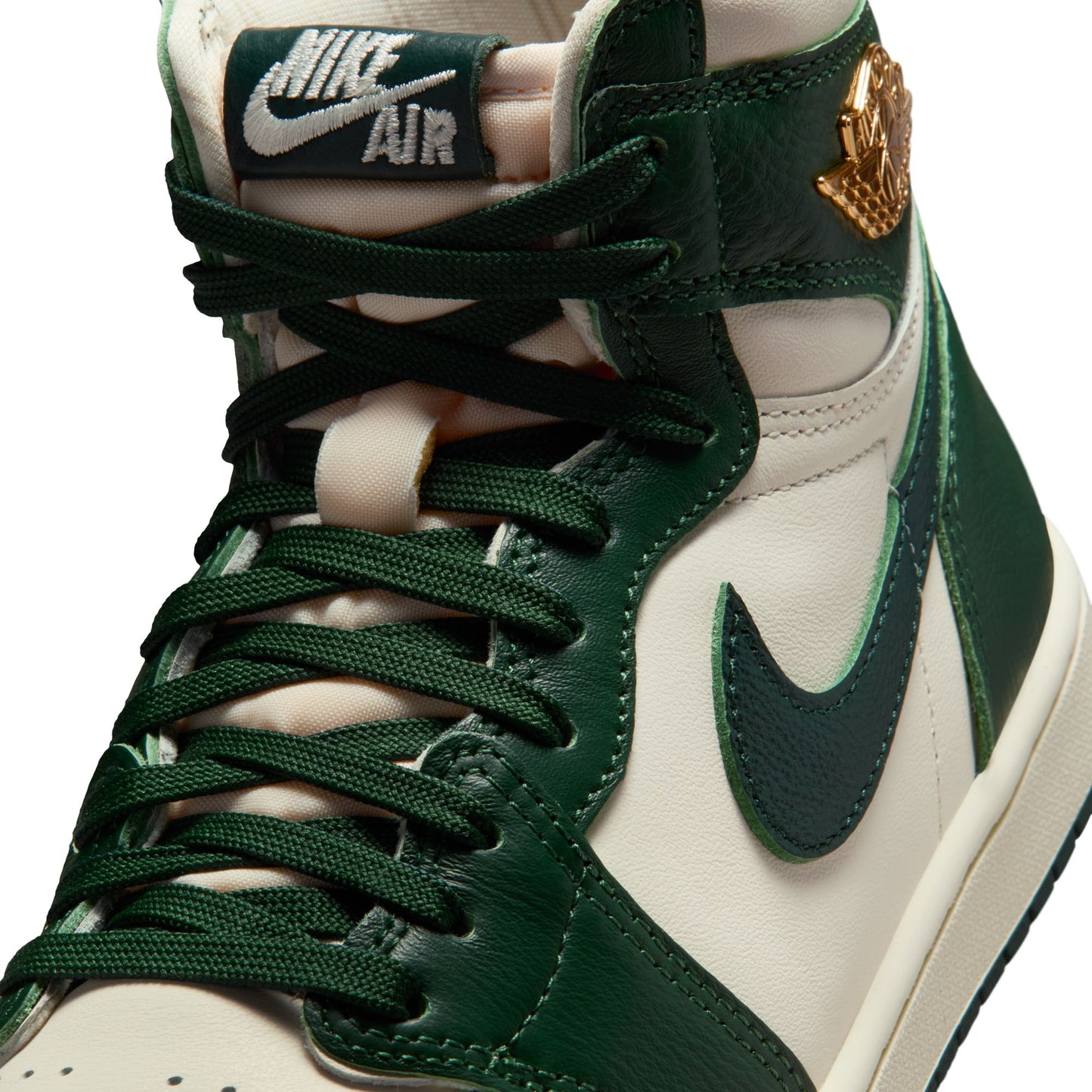 Air Jordan 1 Retro High OG "Pro Green" FD2596-101