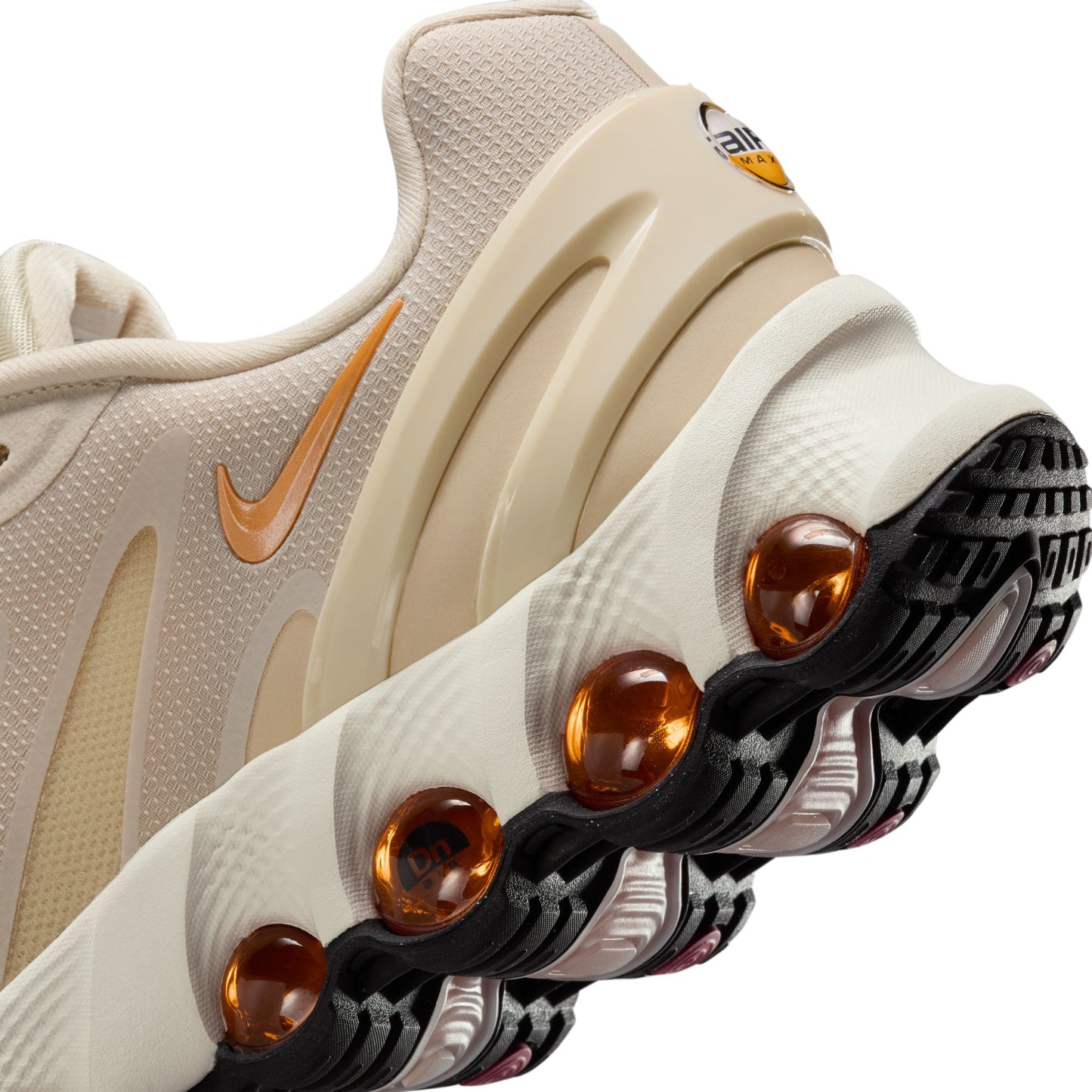 NIKE AIR MAX DN8 FQ7860-204