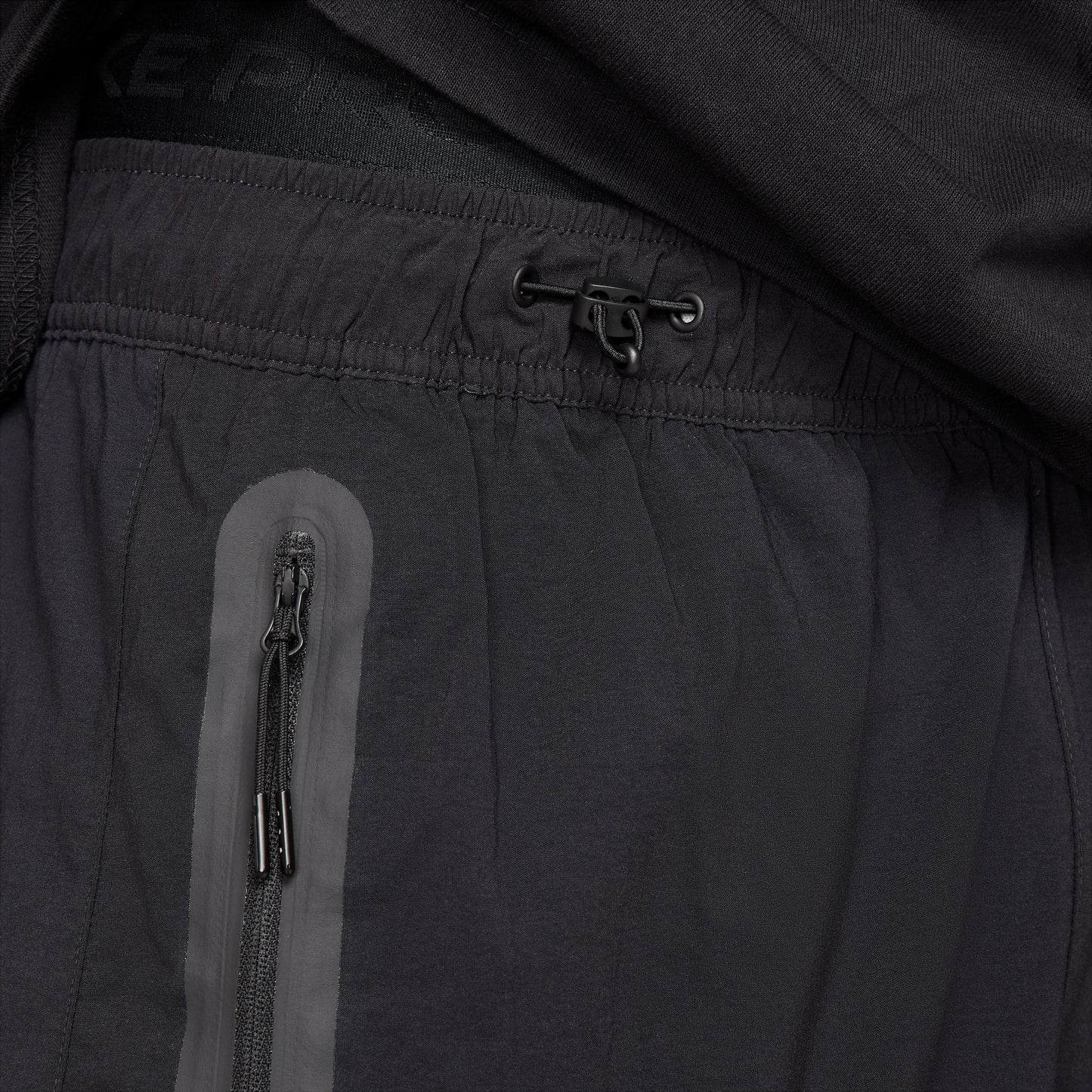 Nike Tech HM7151-010