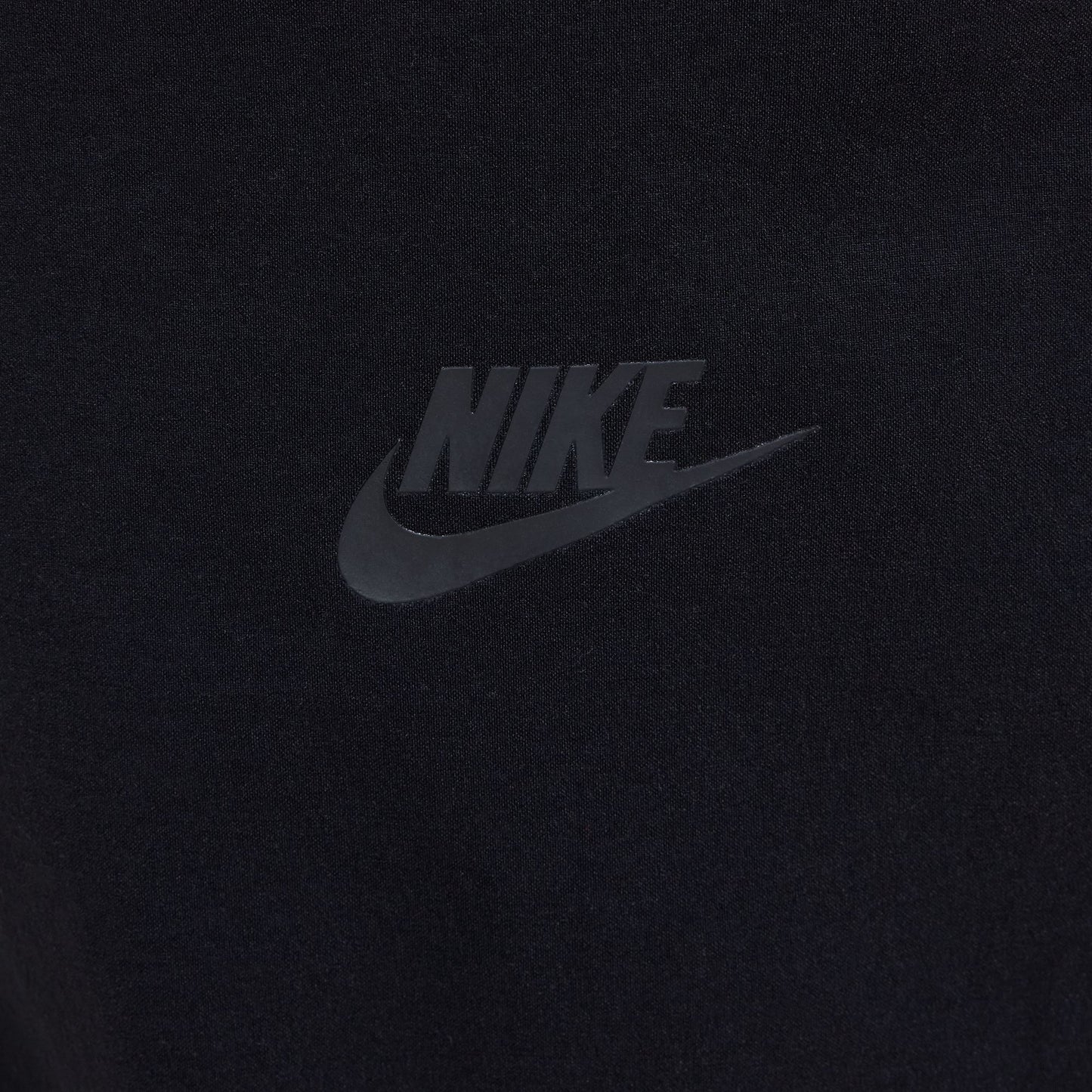 Nike Tech HM8241-010