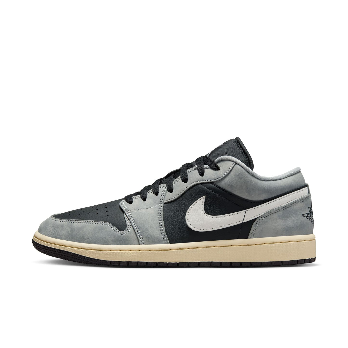 AIR JORDAN 1 LOW SE HQ2010-012
