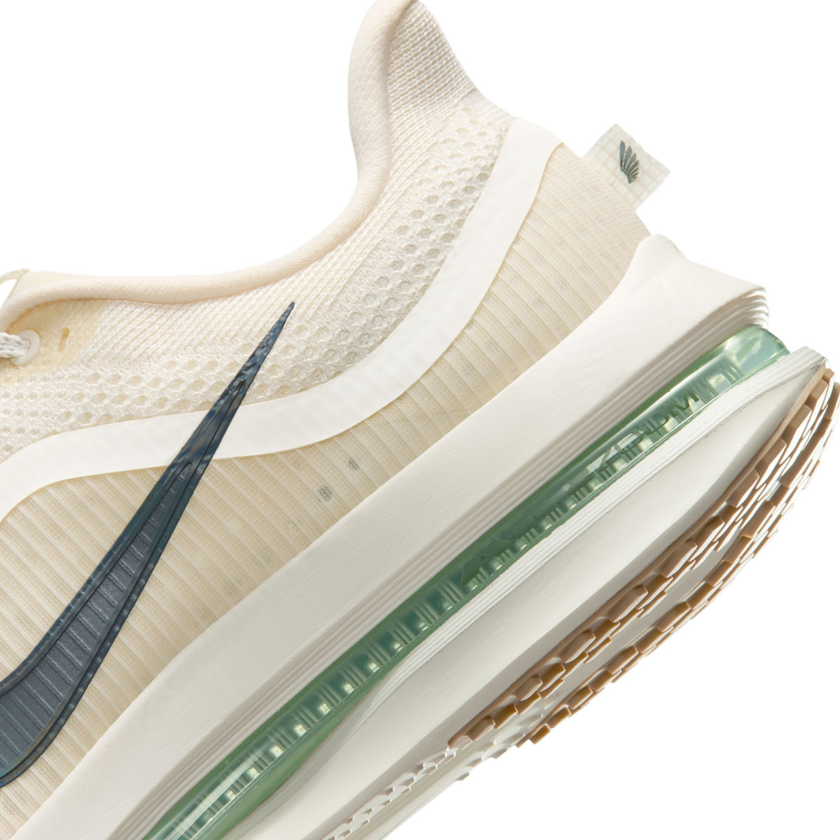 Nike Pegasus Premium HQ2592-106